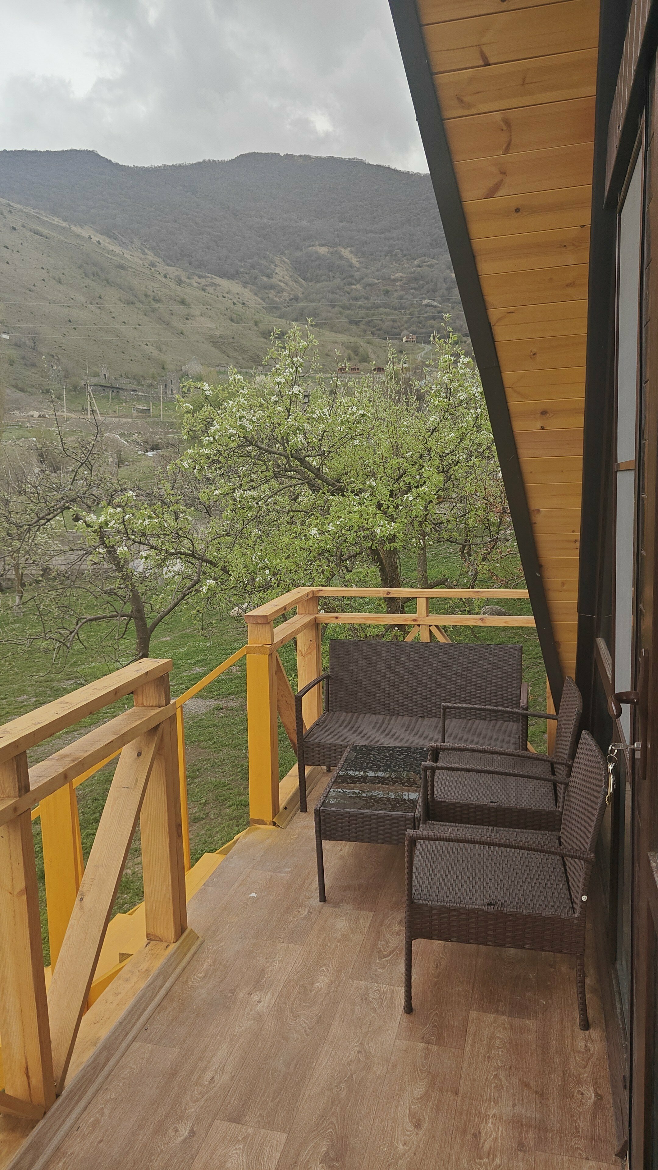 Дом с видом на горы