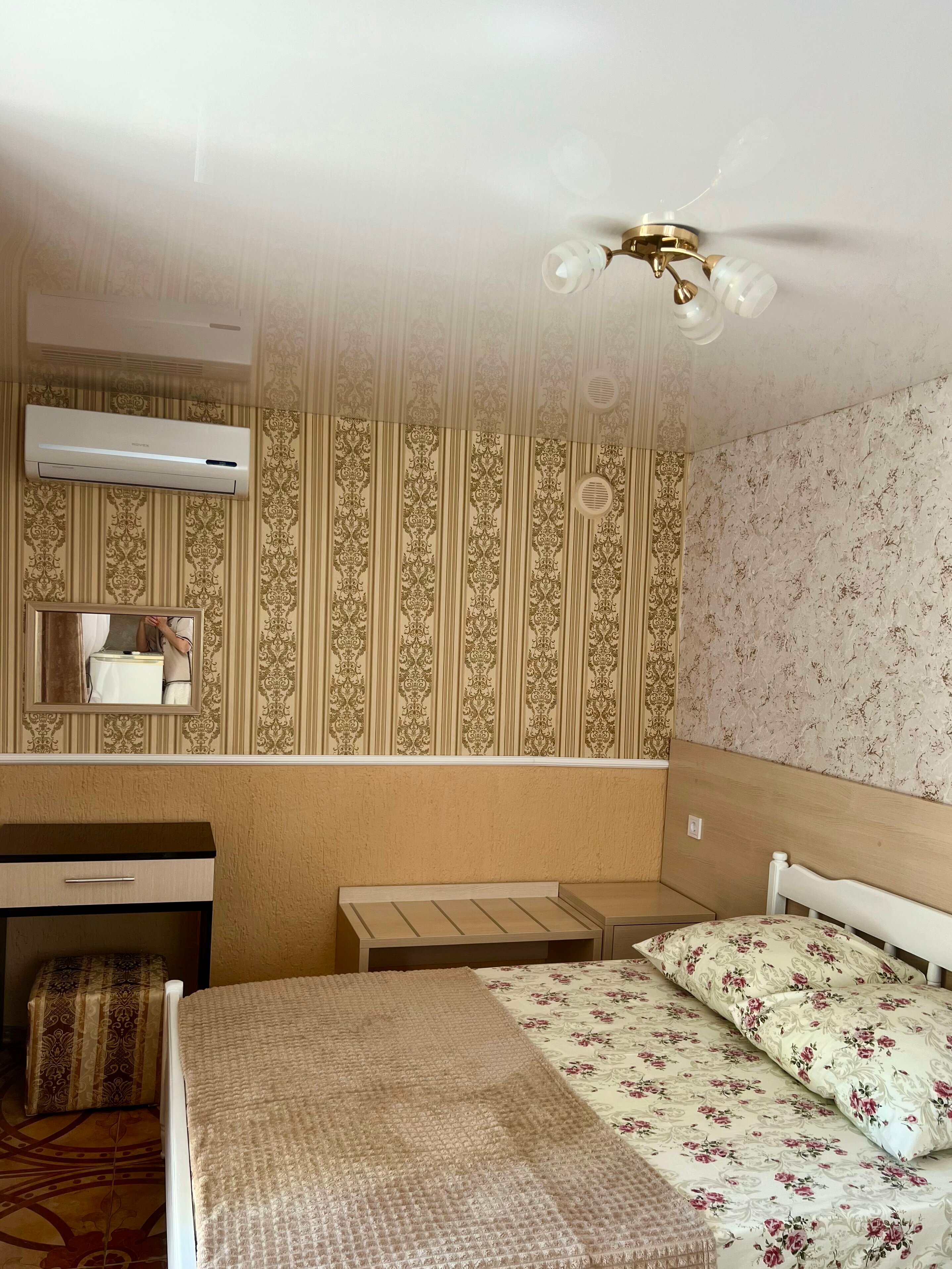 Бюджетный трехместный номер