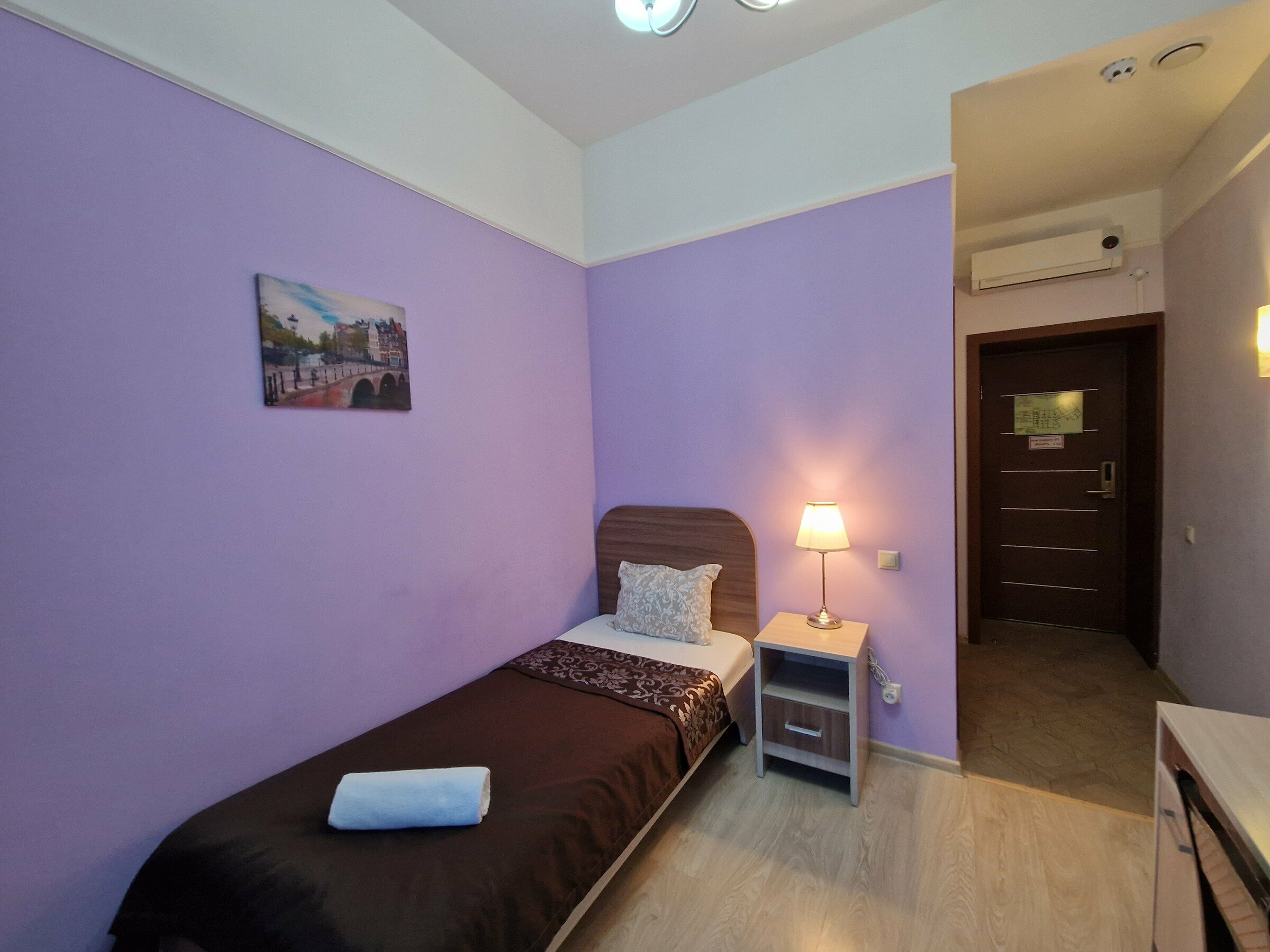 Небольшой одноместный номер