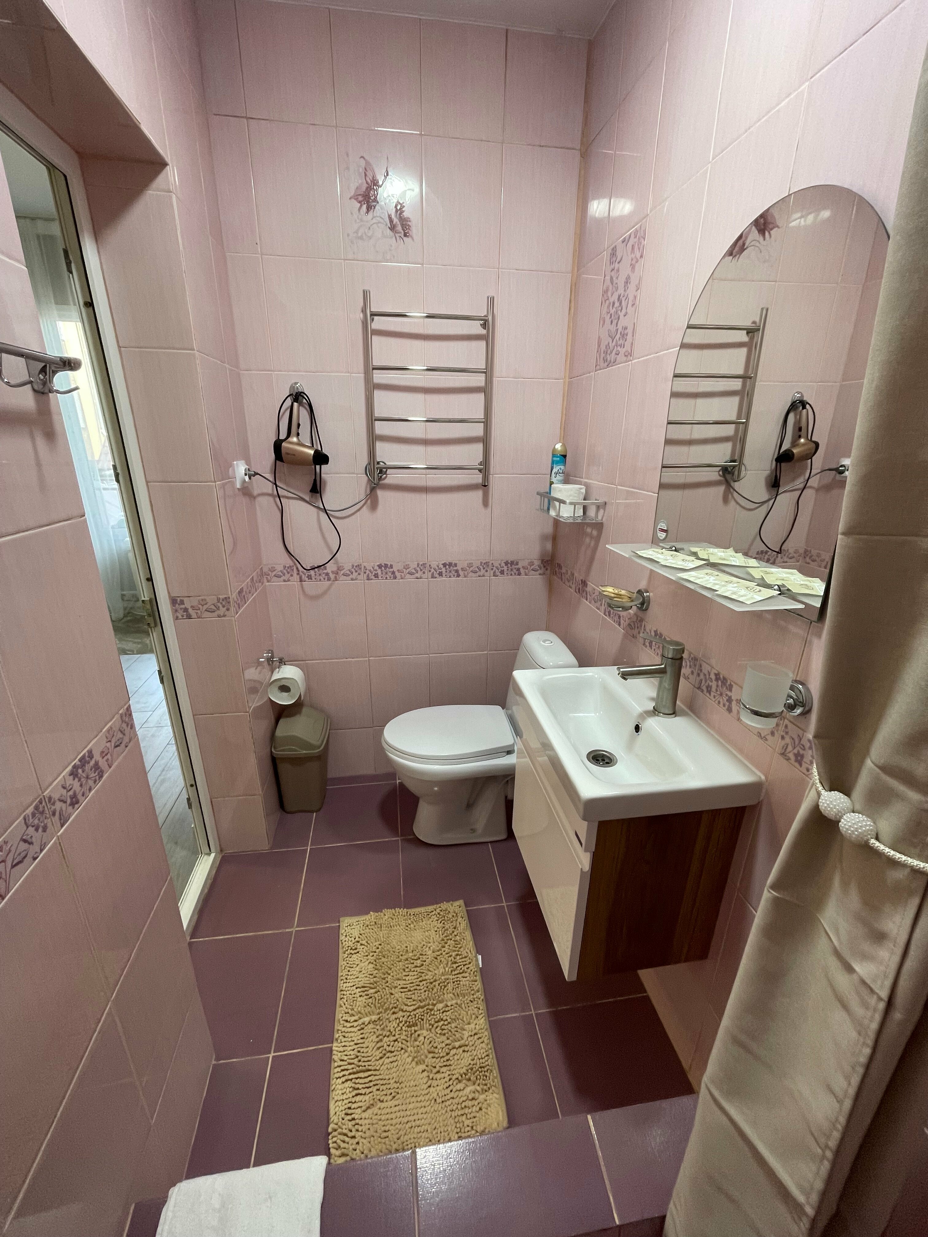 Трехместный номер с балконом