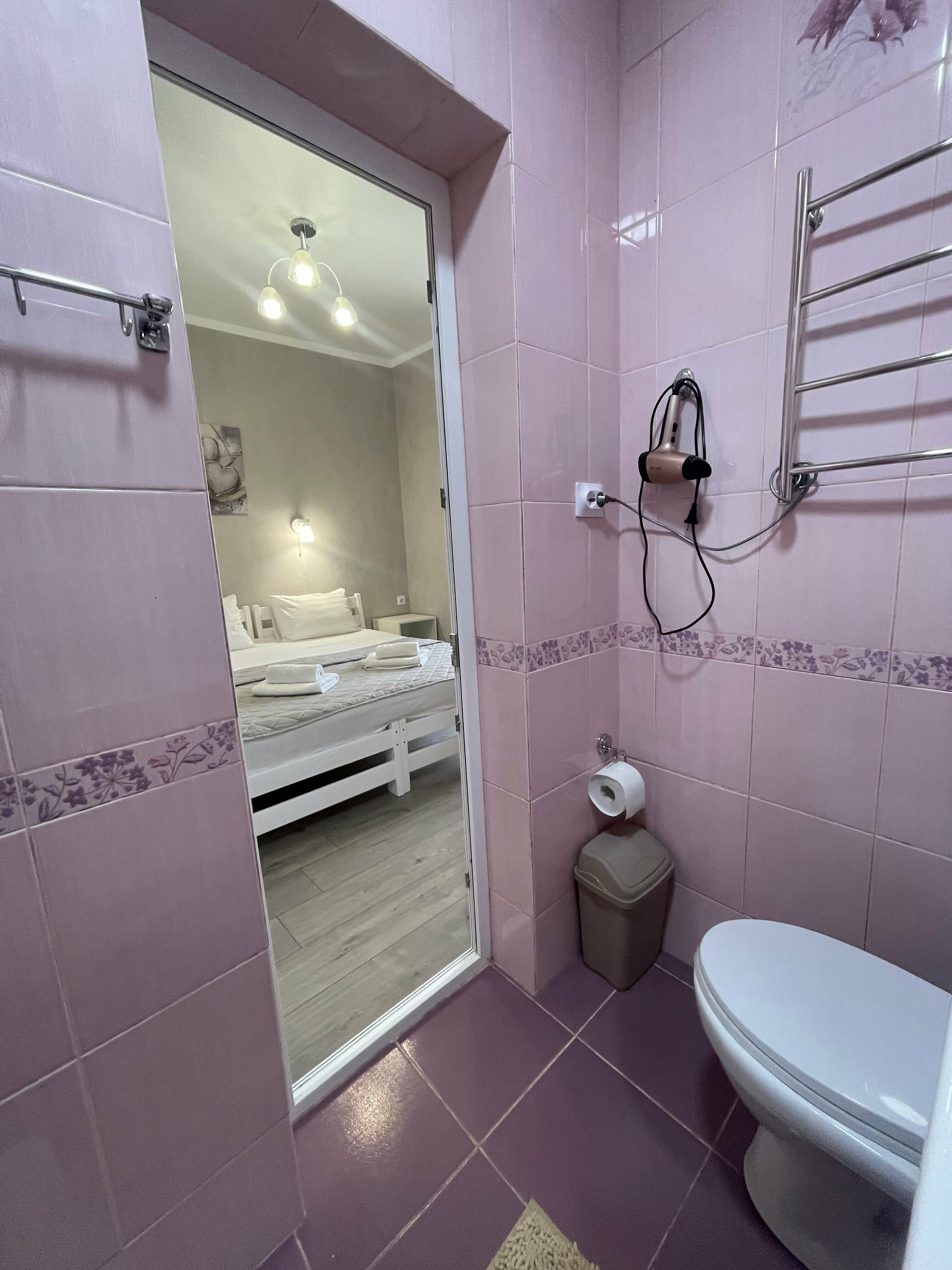 Трехместный номер с балконом