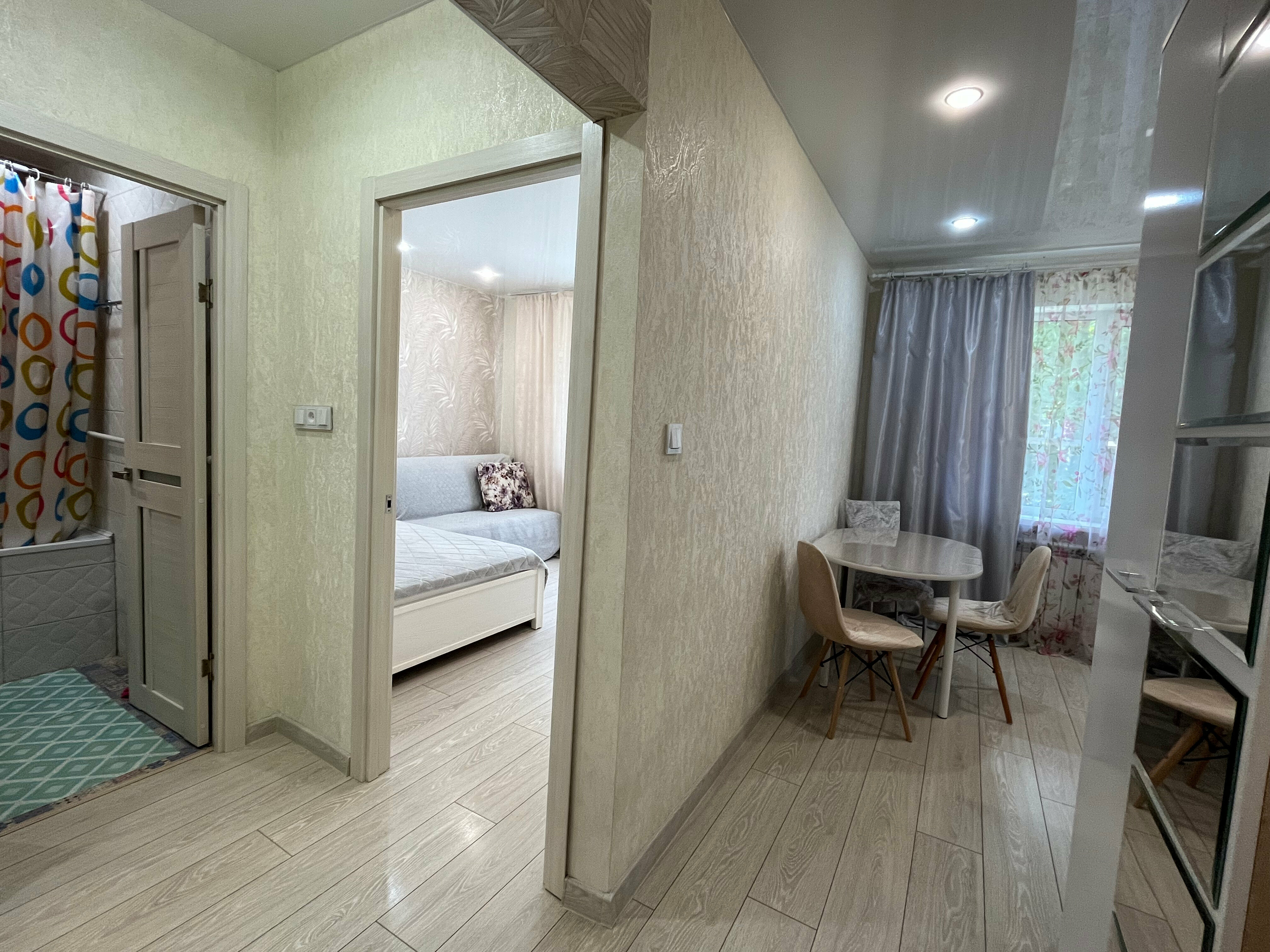 Cемейный номер с собственной ванной комнатой