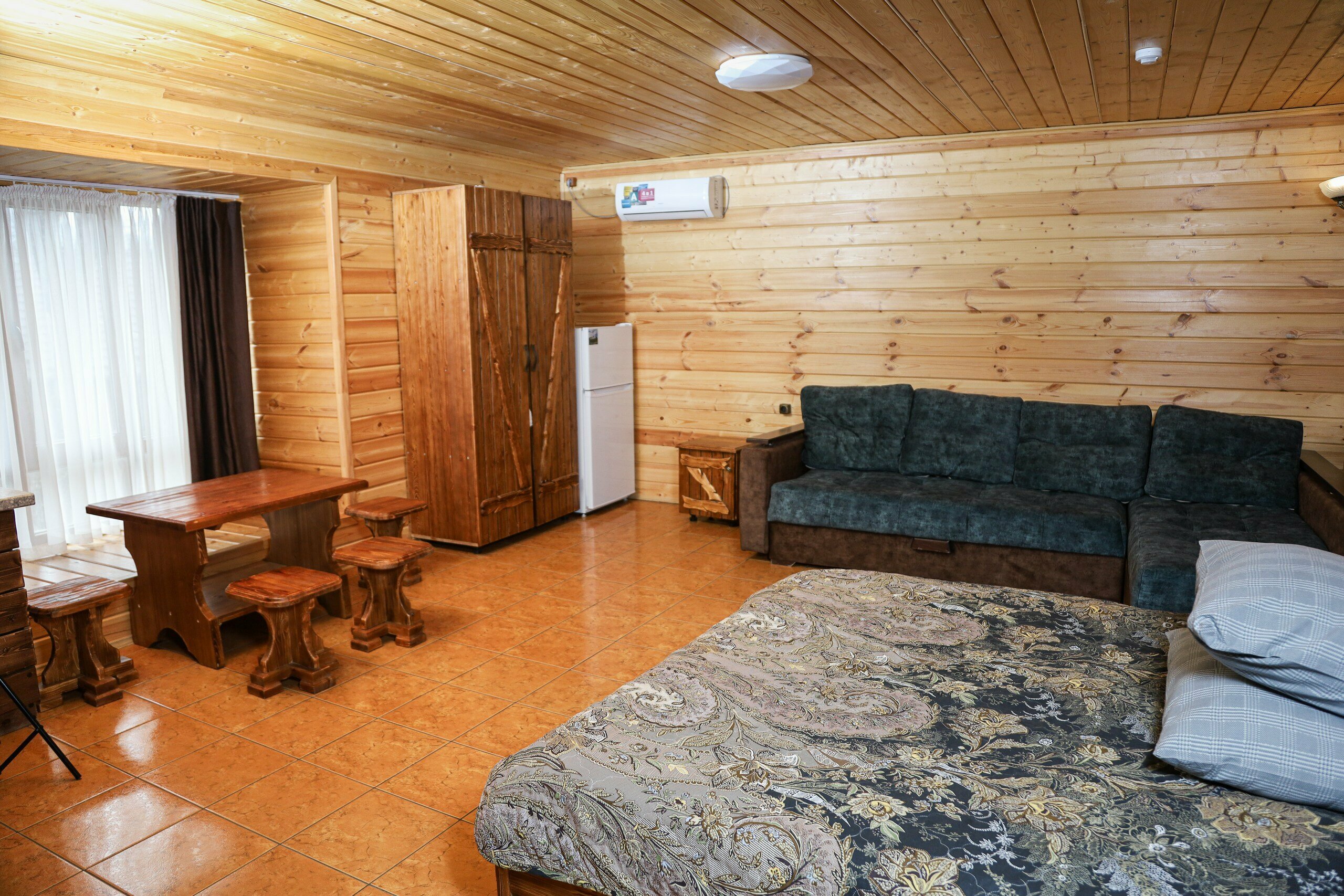 Новый домик на 8 чел. № 27, 28 - дом полностью цена за номер