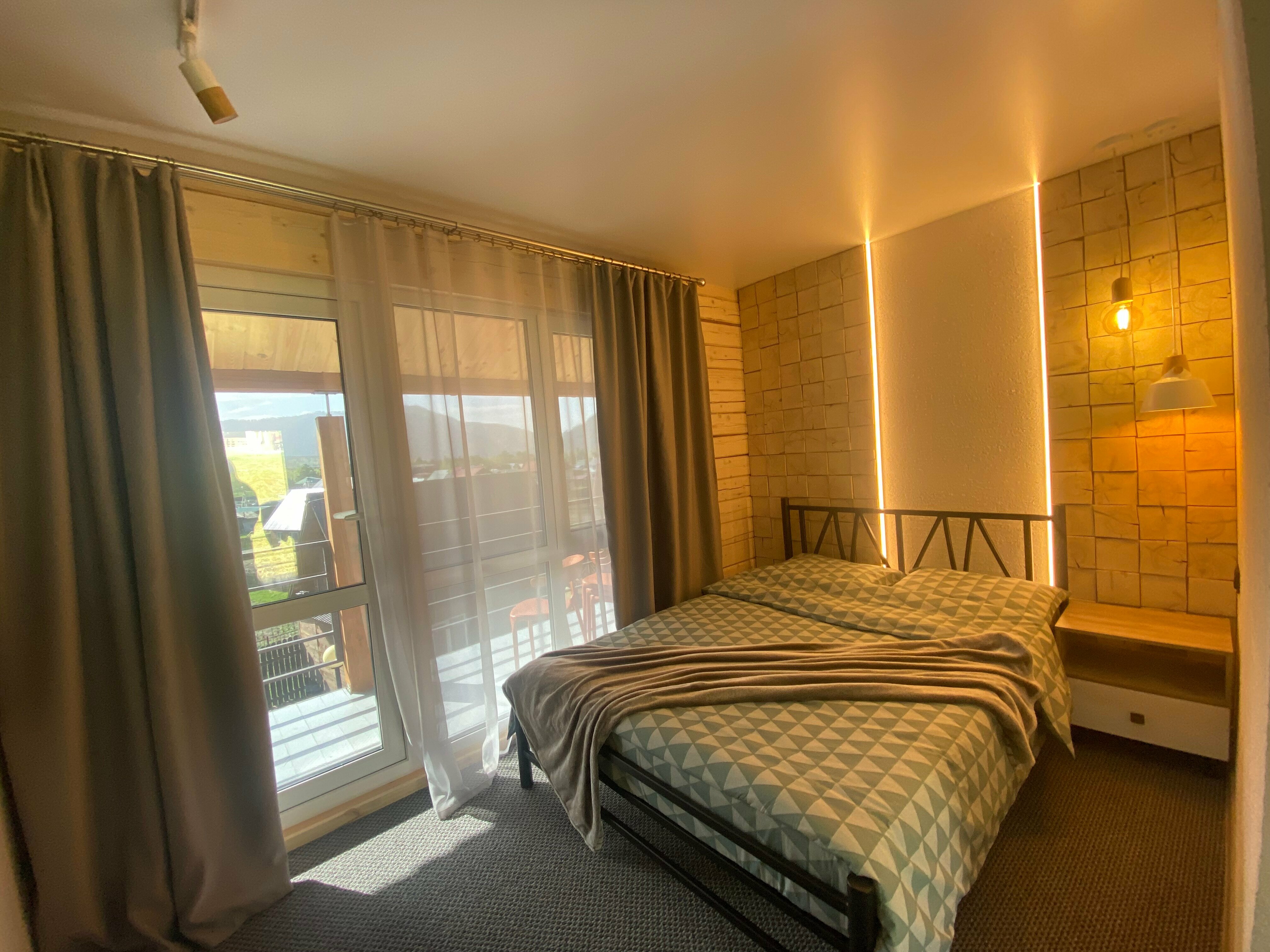 Люкс с видом на горы