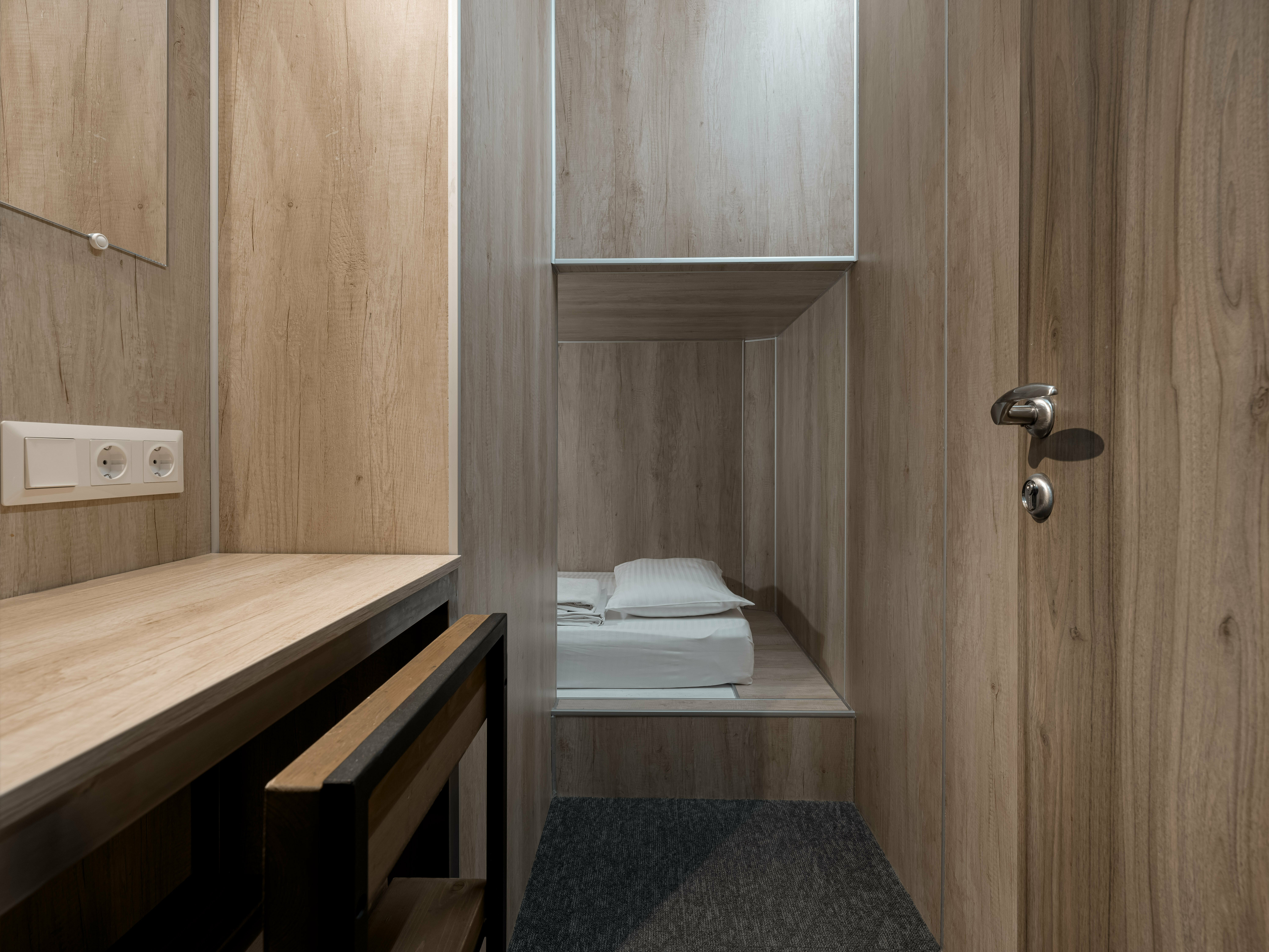 Одноместный номер - нижнее размещение.