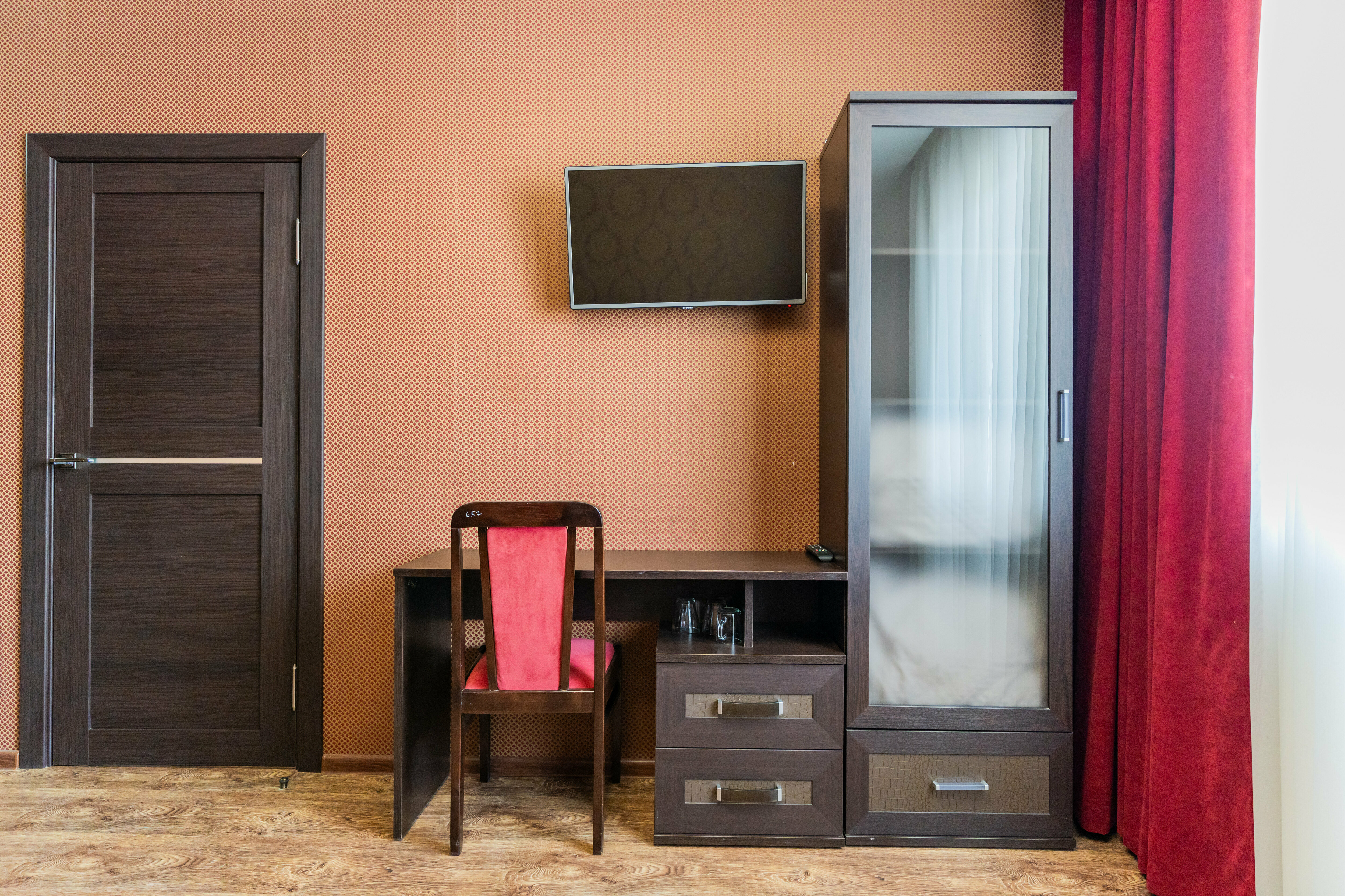 Двухкомнатный четырехместный номер с террасой