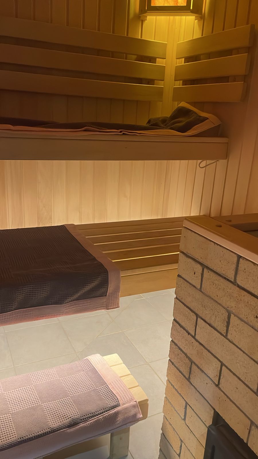 Коттедж с собственным бассейном