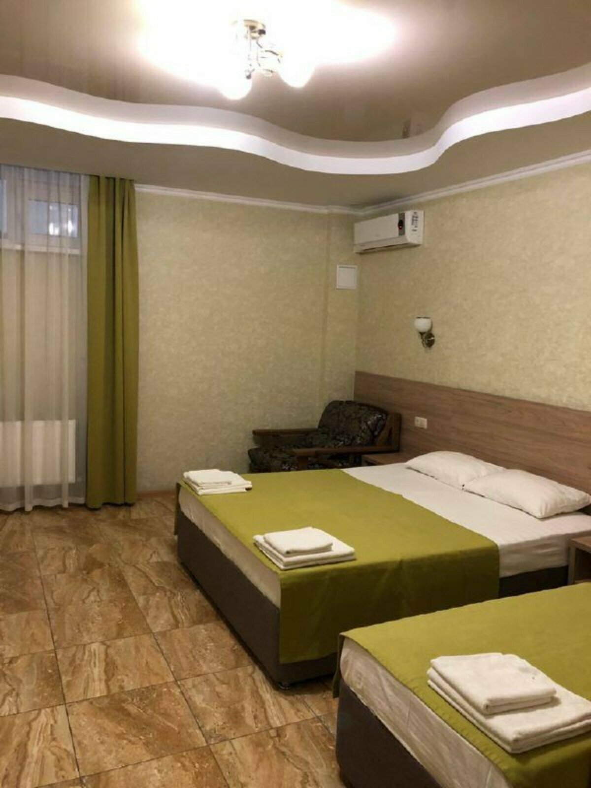 4-местный номер на цокольном этаже