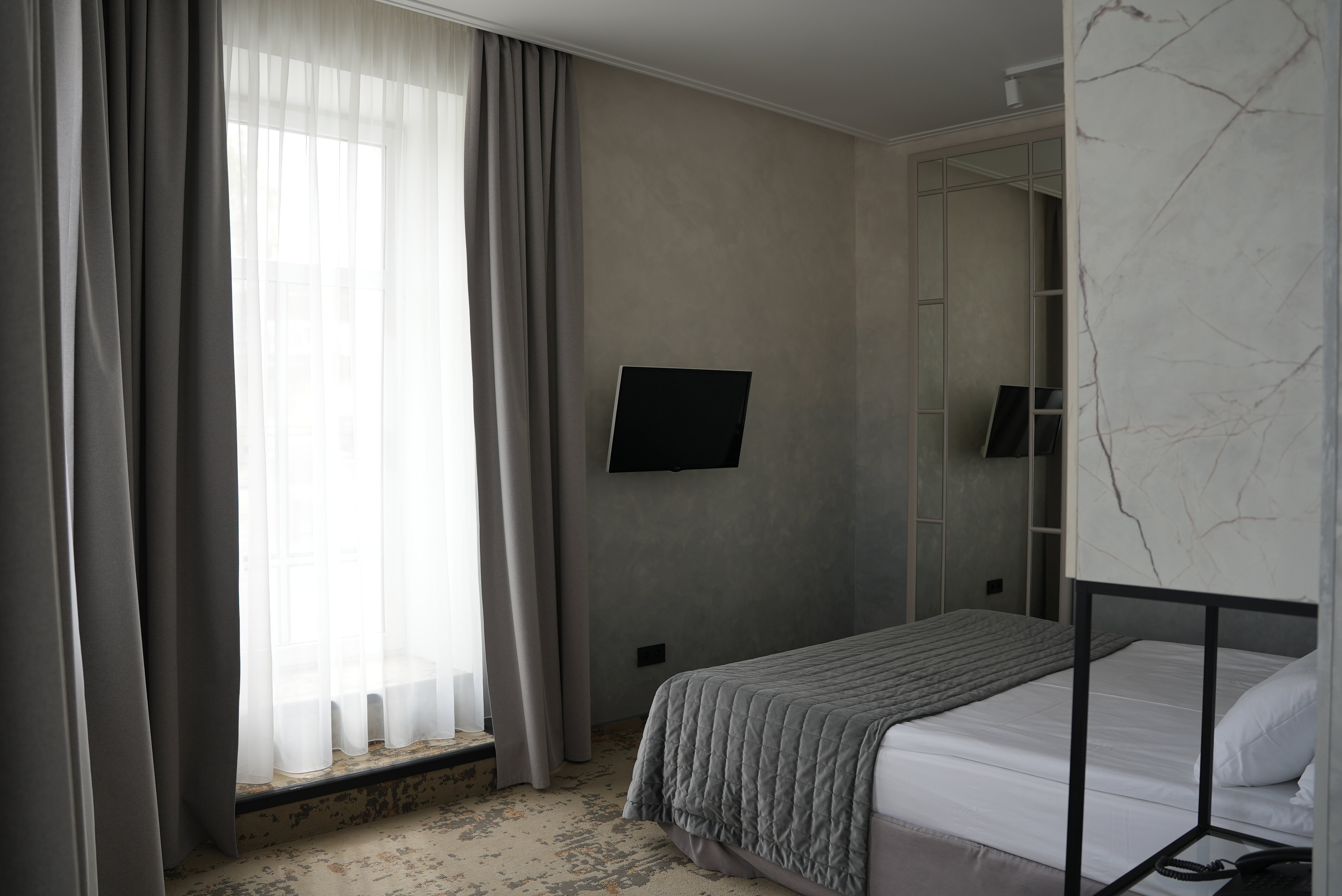 Люкс с балконом