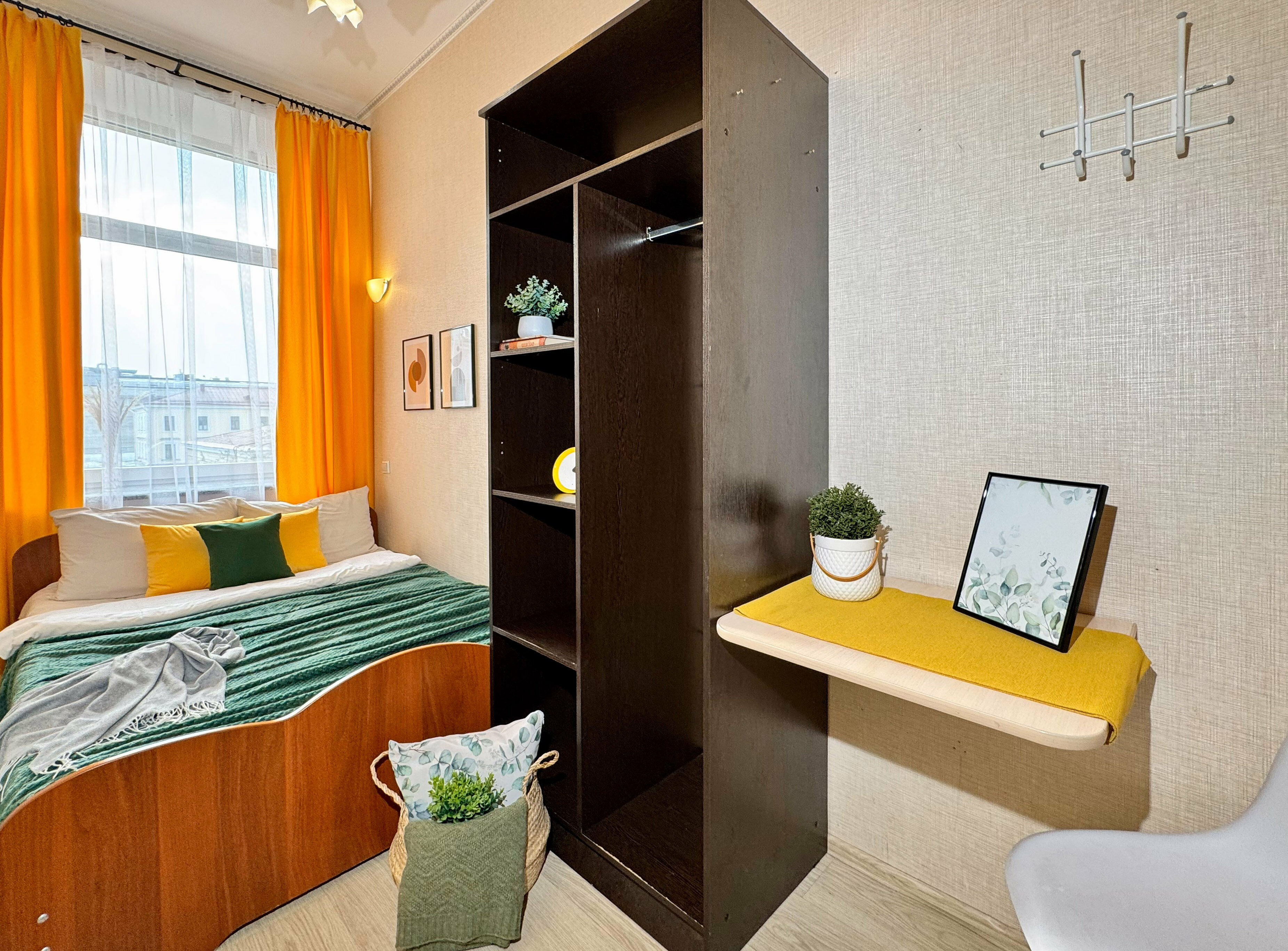 Двухместный номер с 1 кроватью и общим туалетом