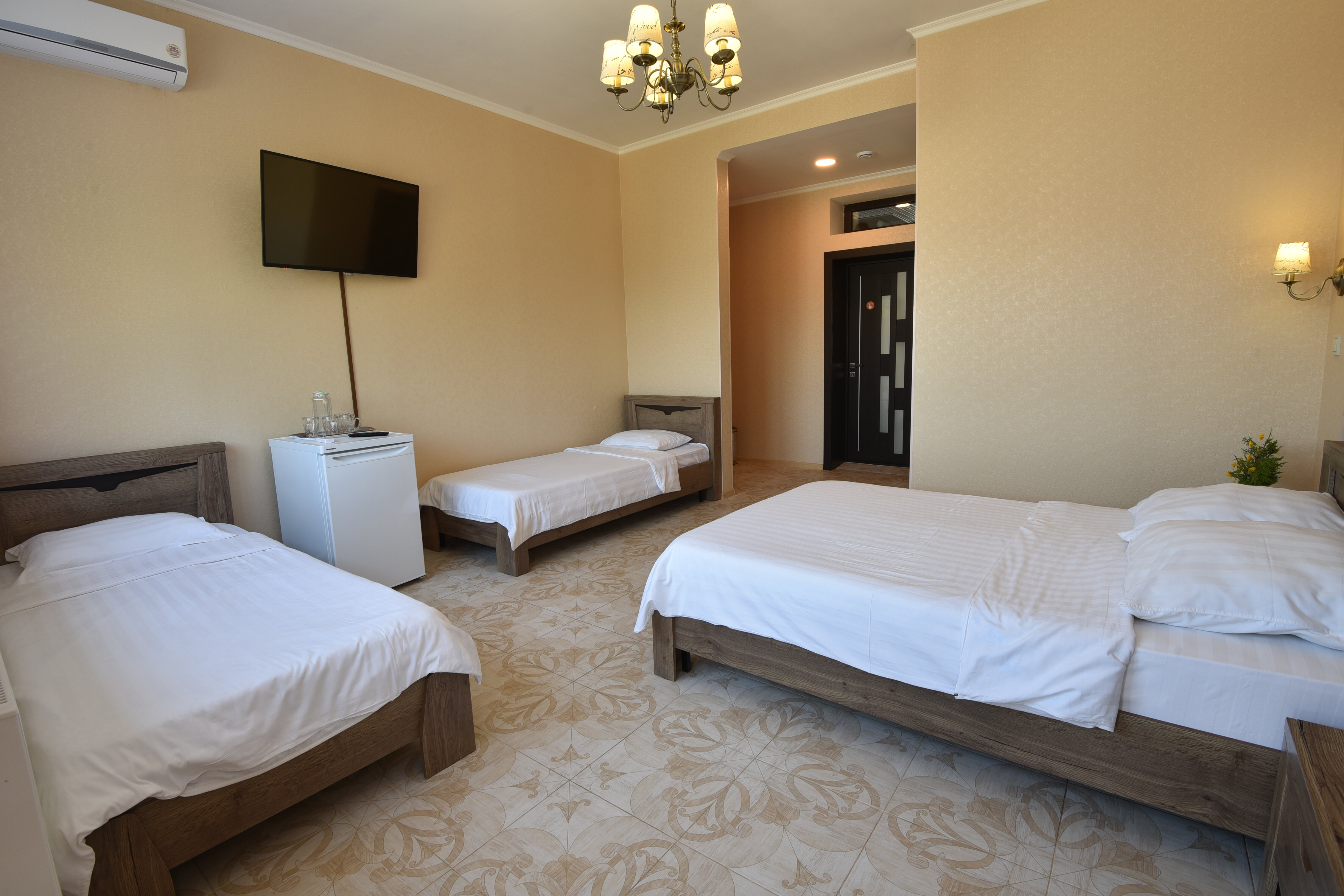 Семейный номер с индивидуальным входом