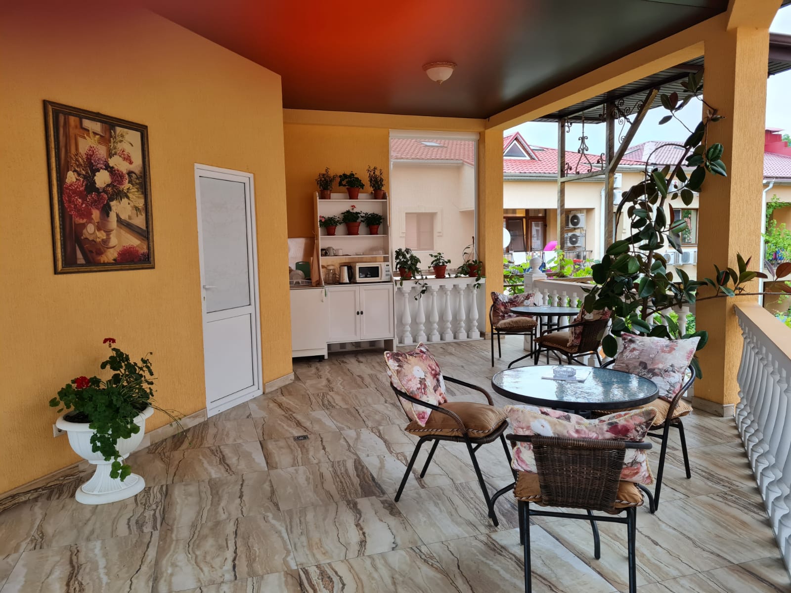 Трехместный номер с видом на море