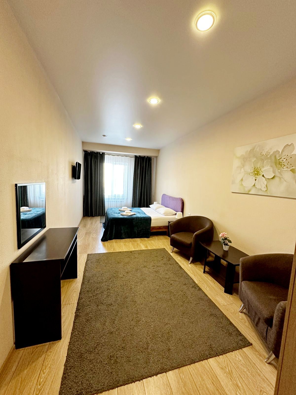 Улучшенный номер с кроватью размера «king-size»