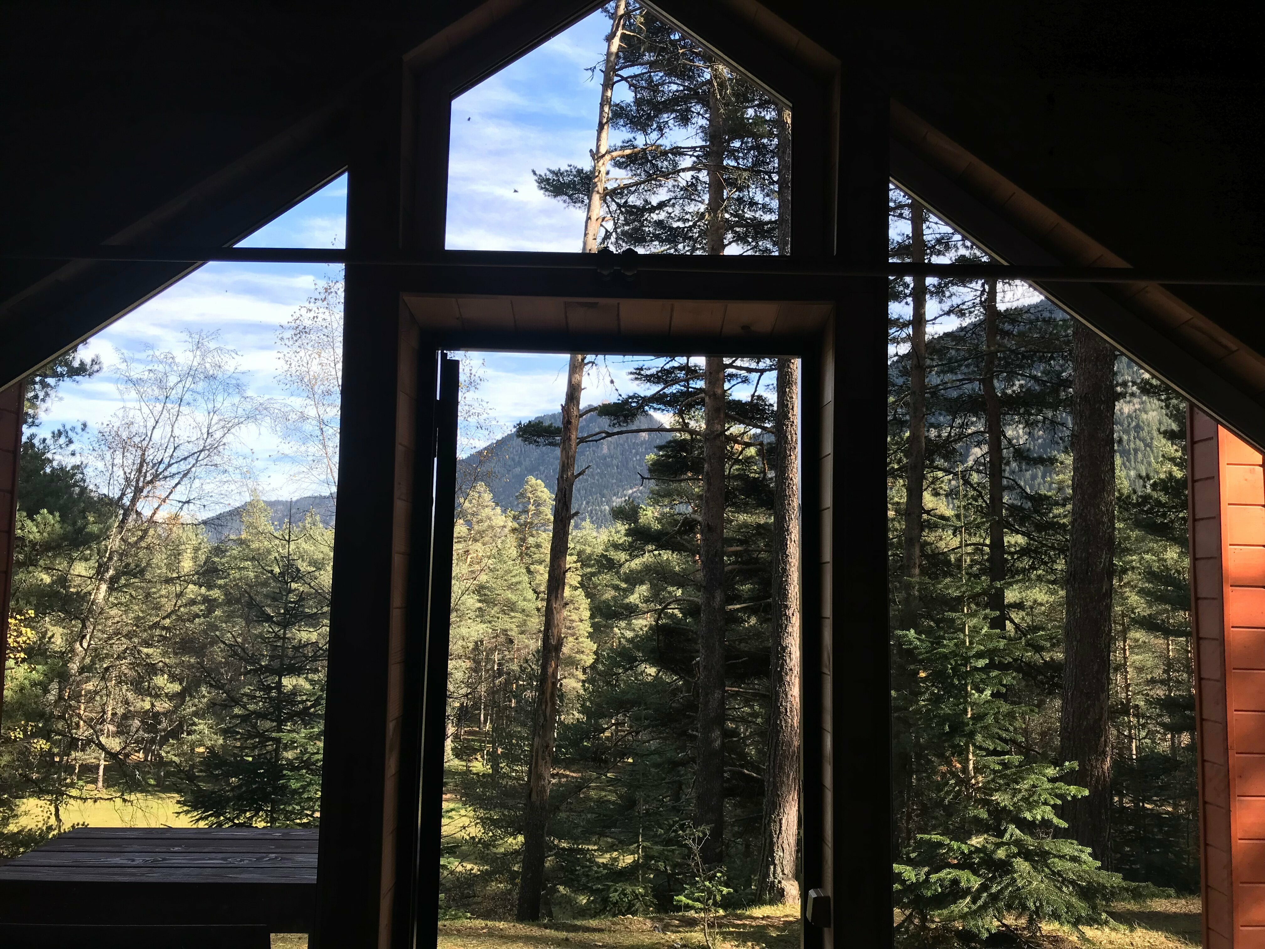 Дом с видом на горы