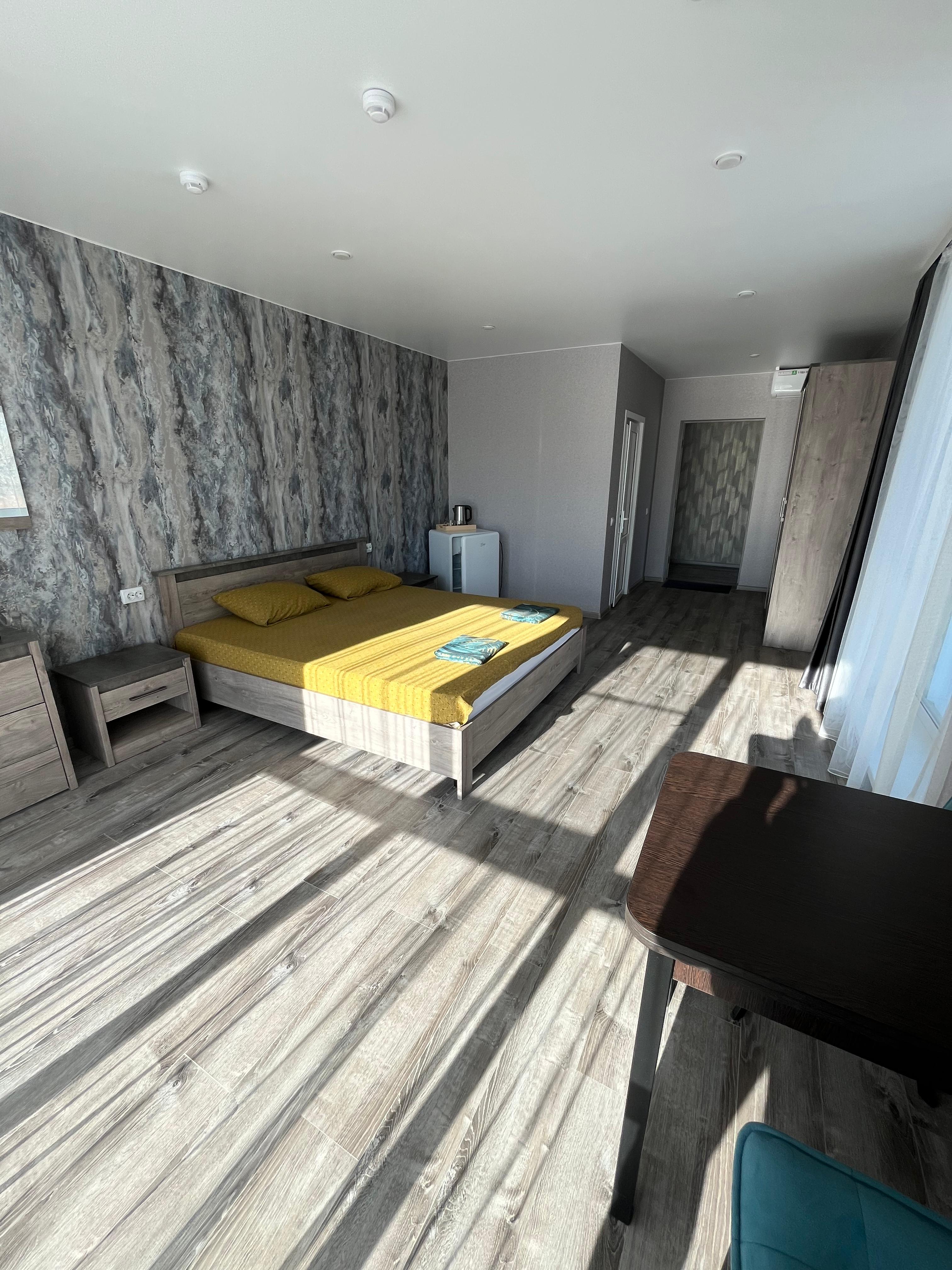 Большой двухместный номер с 1 кроватью