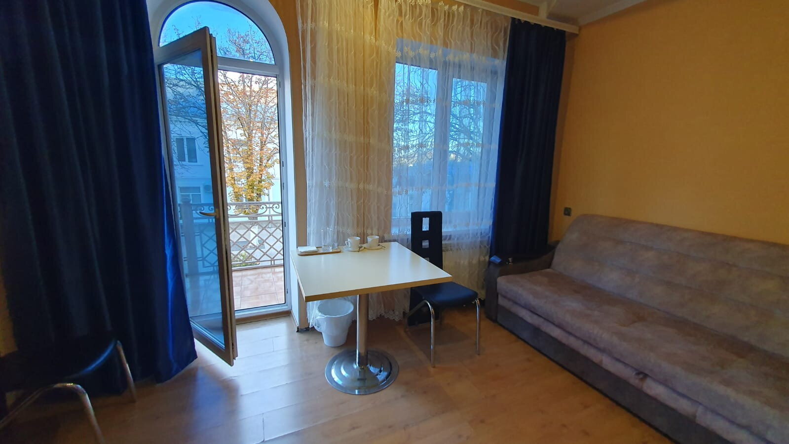 Семейный номер с балконом