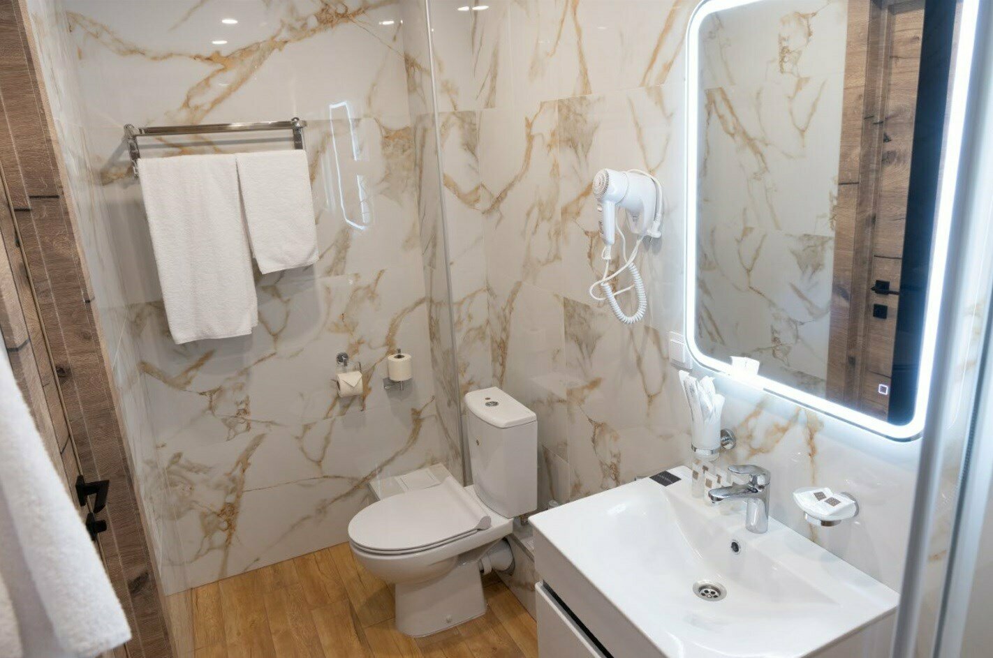 Джуниор сюит улучшенный