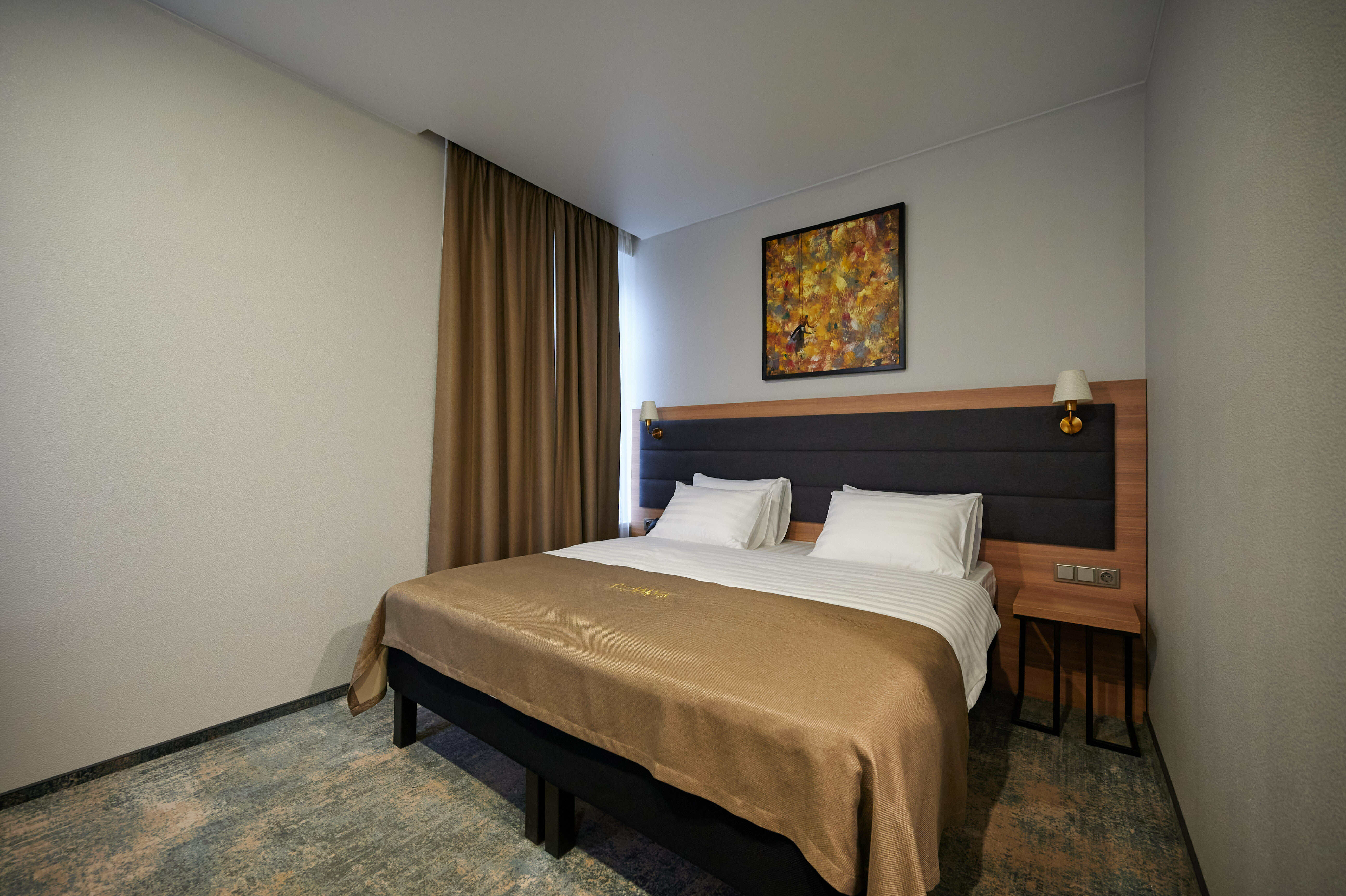 Номер Делюкс