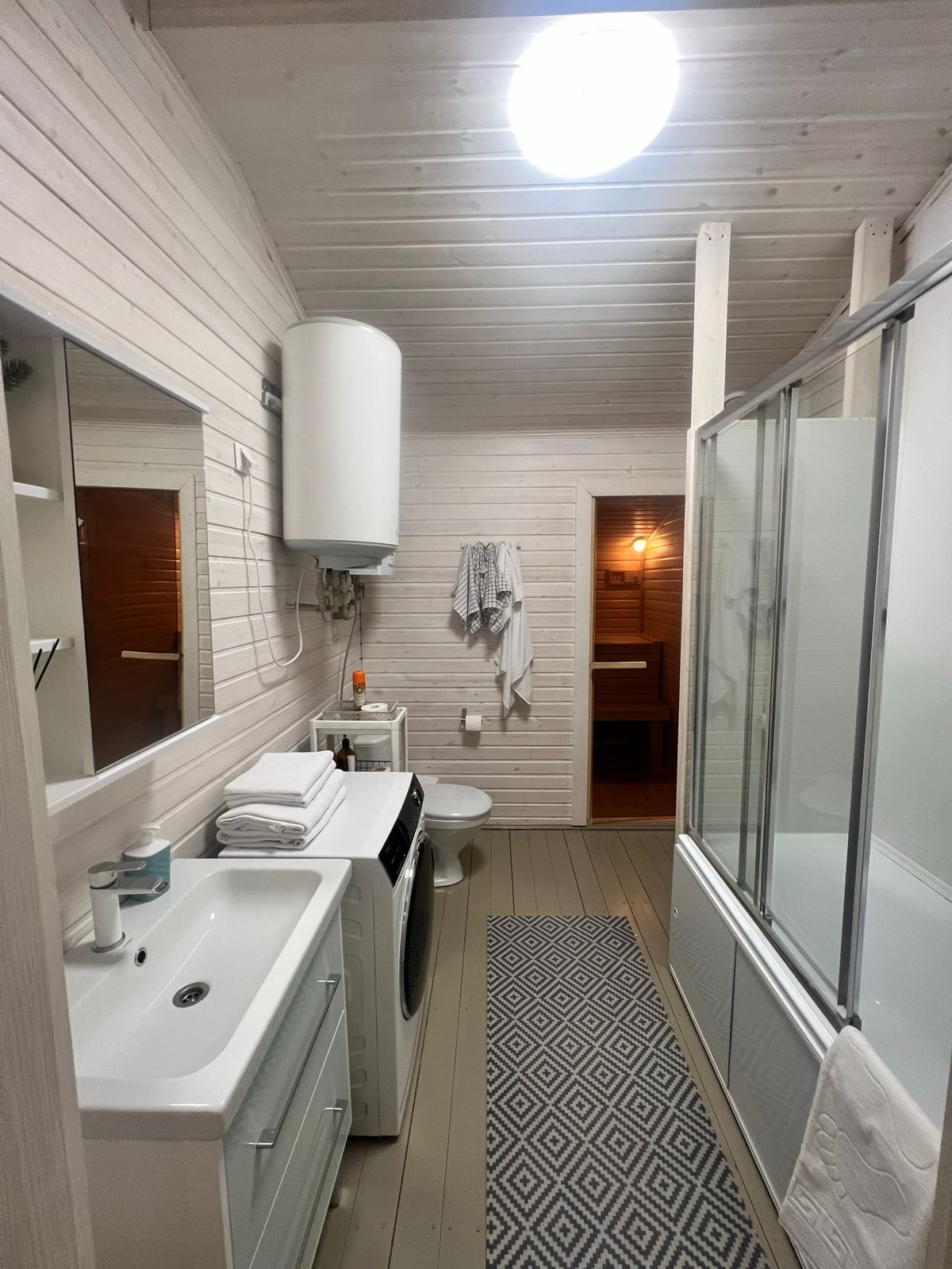 Дом с видом на лес