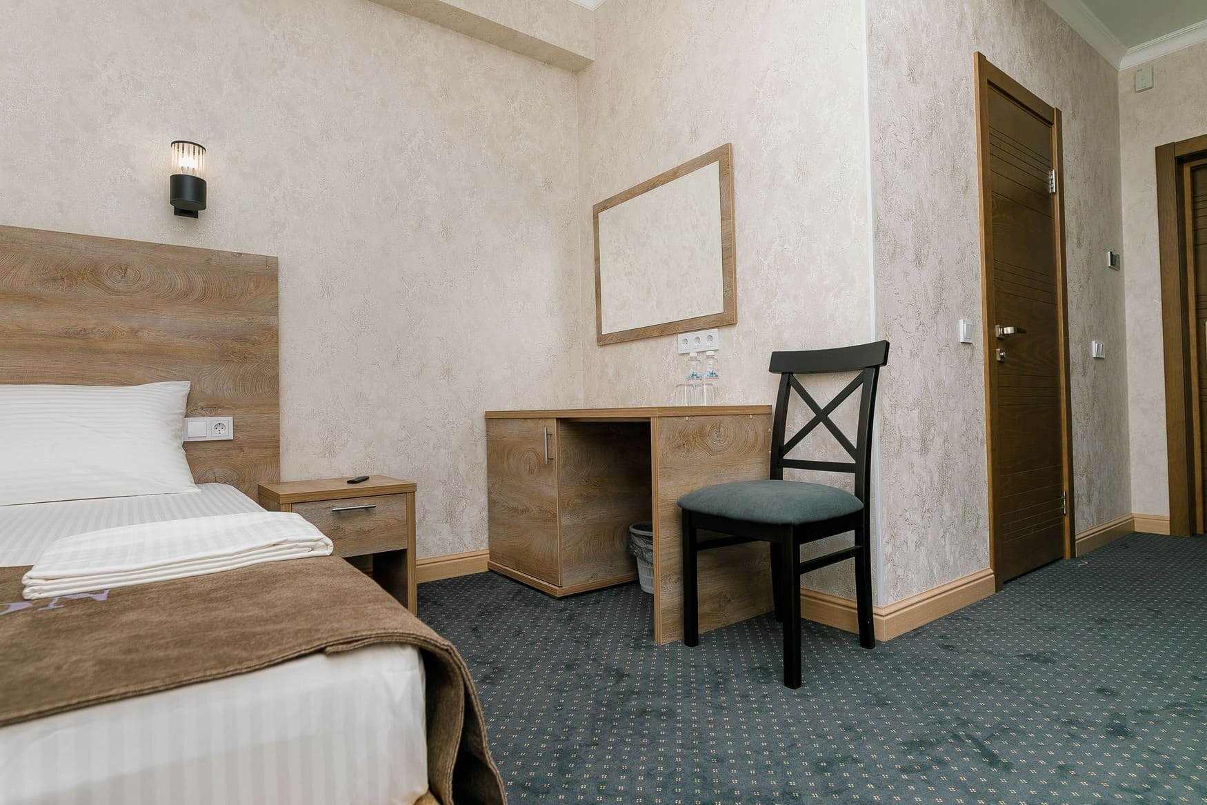 Двухместный номер с 2 отдельными кроватями и балконом