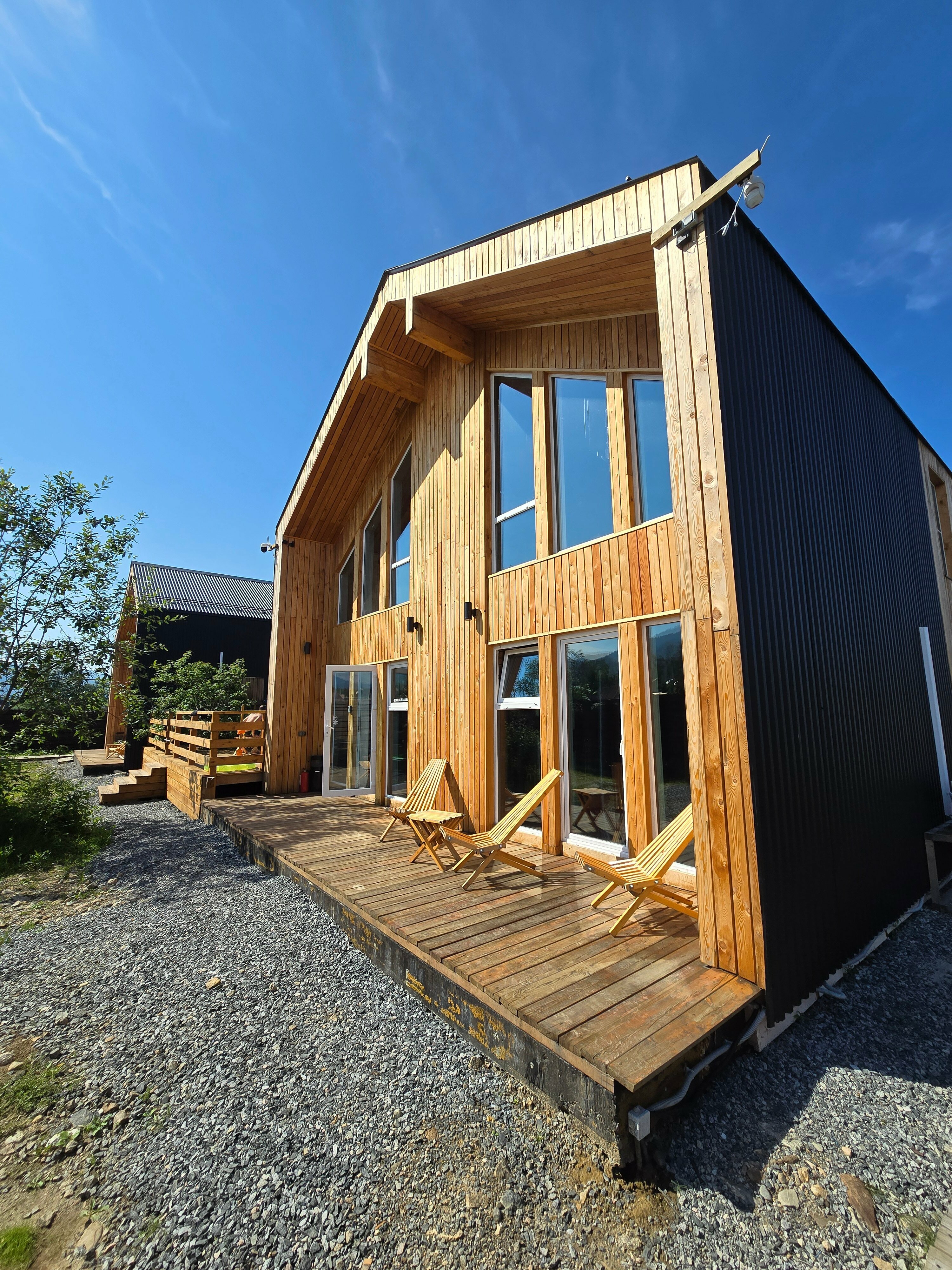 Дом с видом на горы