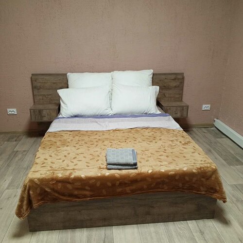 Cемейный номер с собственной ванной комнатой