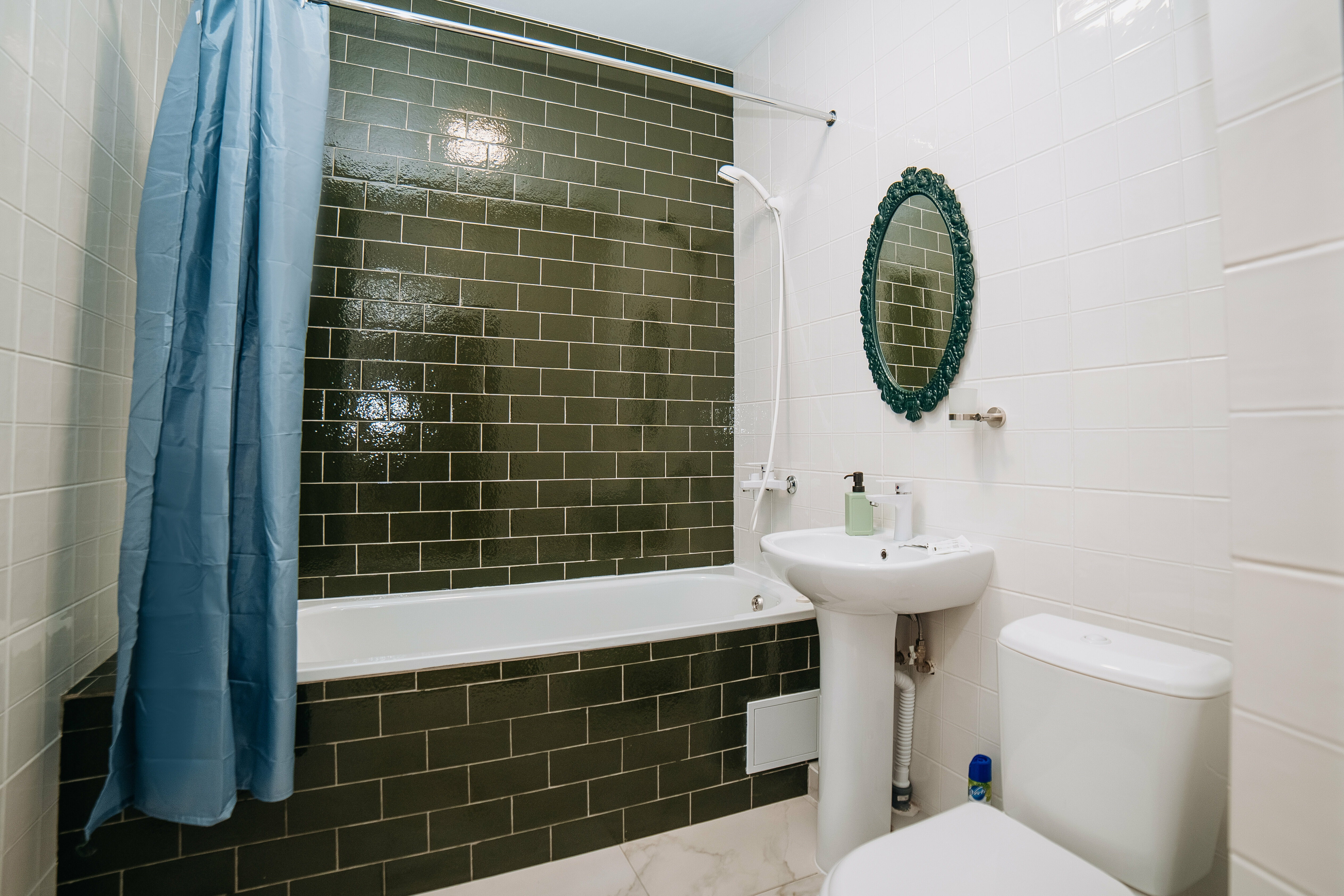 Трехместный номер с балконом