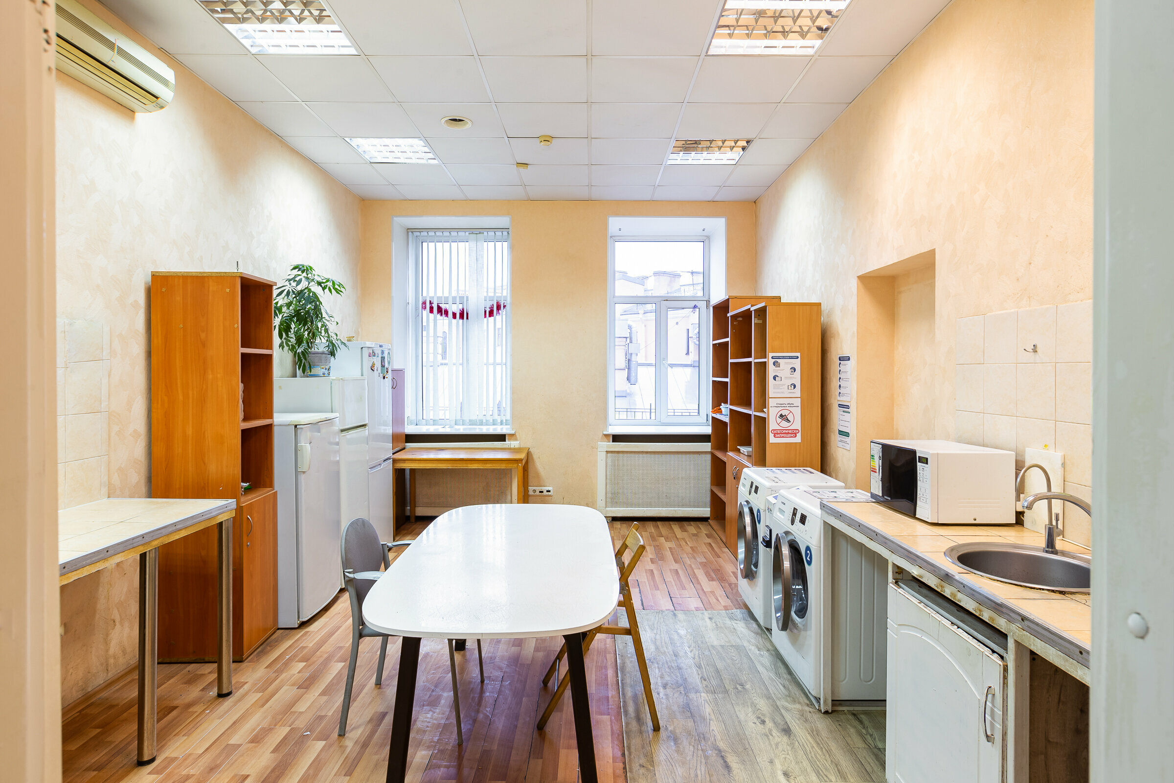 413 10-ти местный Мужской номер