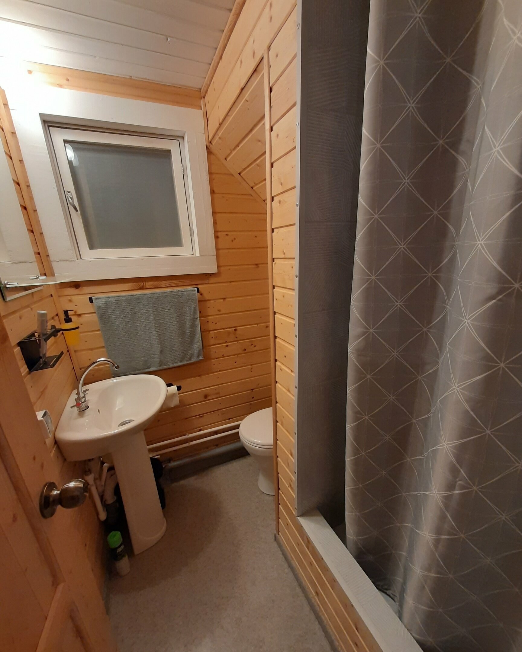 Дом с видом на лес