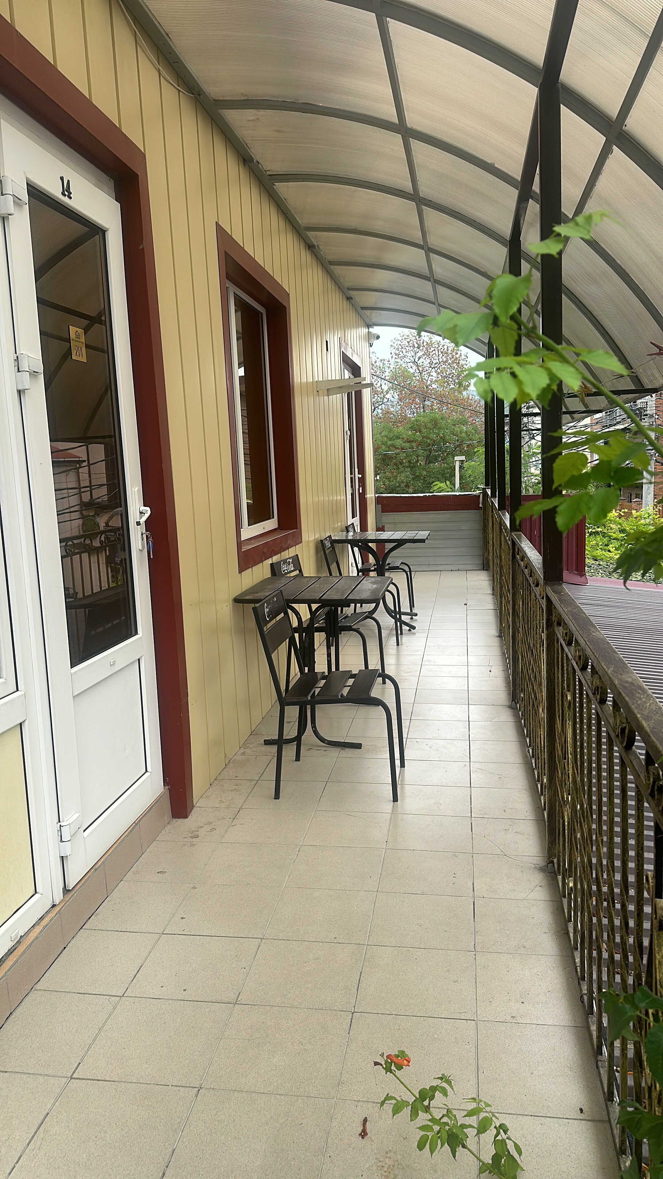 Улучшенный четырехместный номер