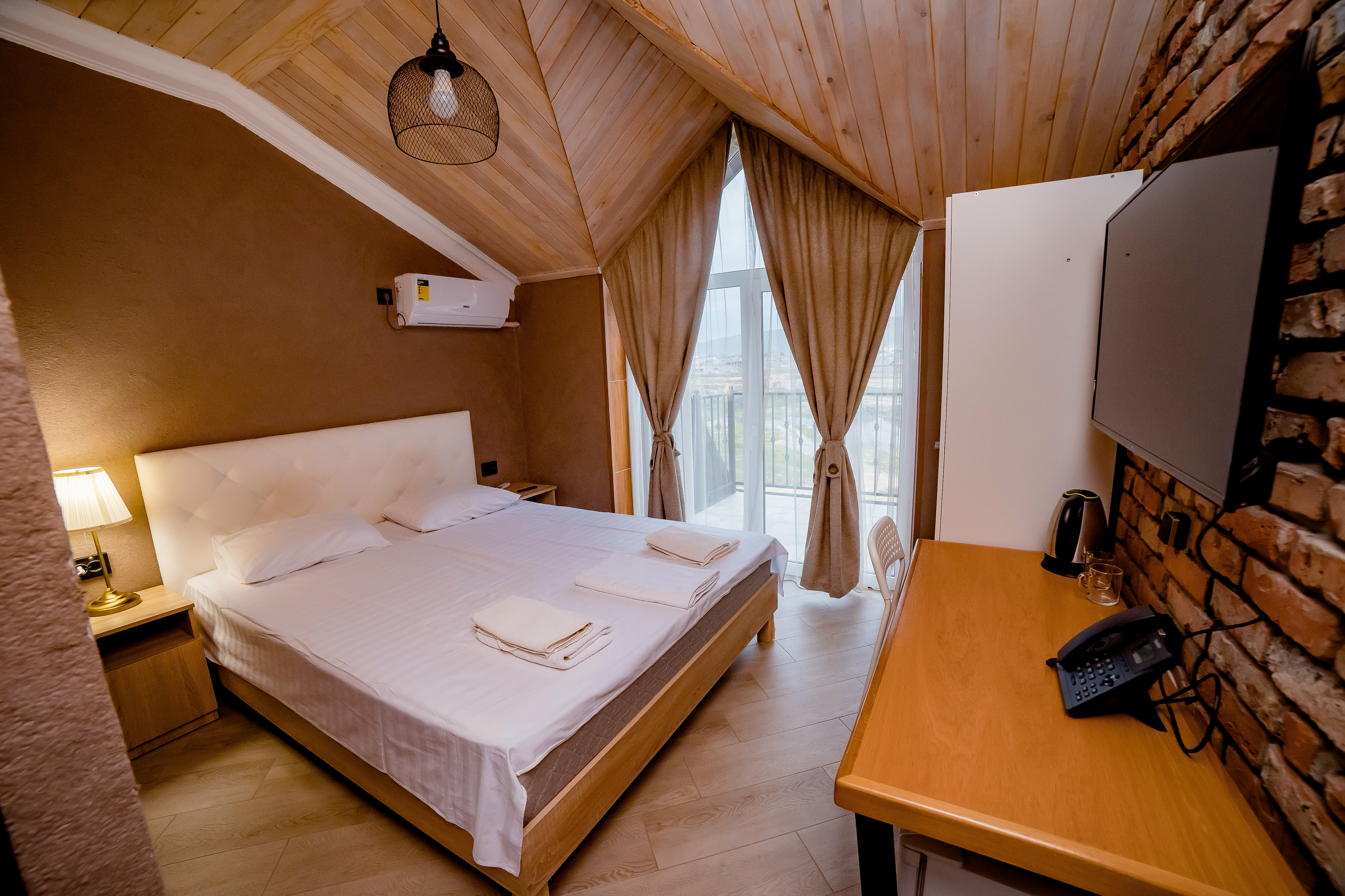 Двухместный номер Делюкс с 1 кроватью и балконом