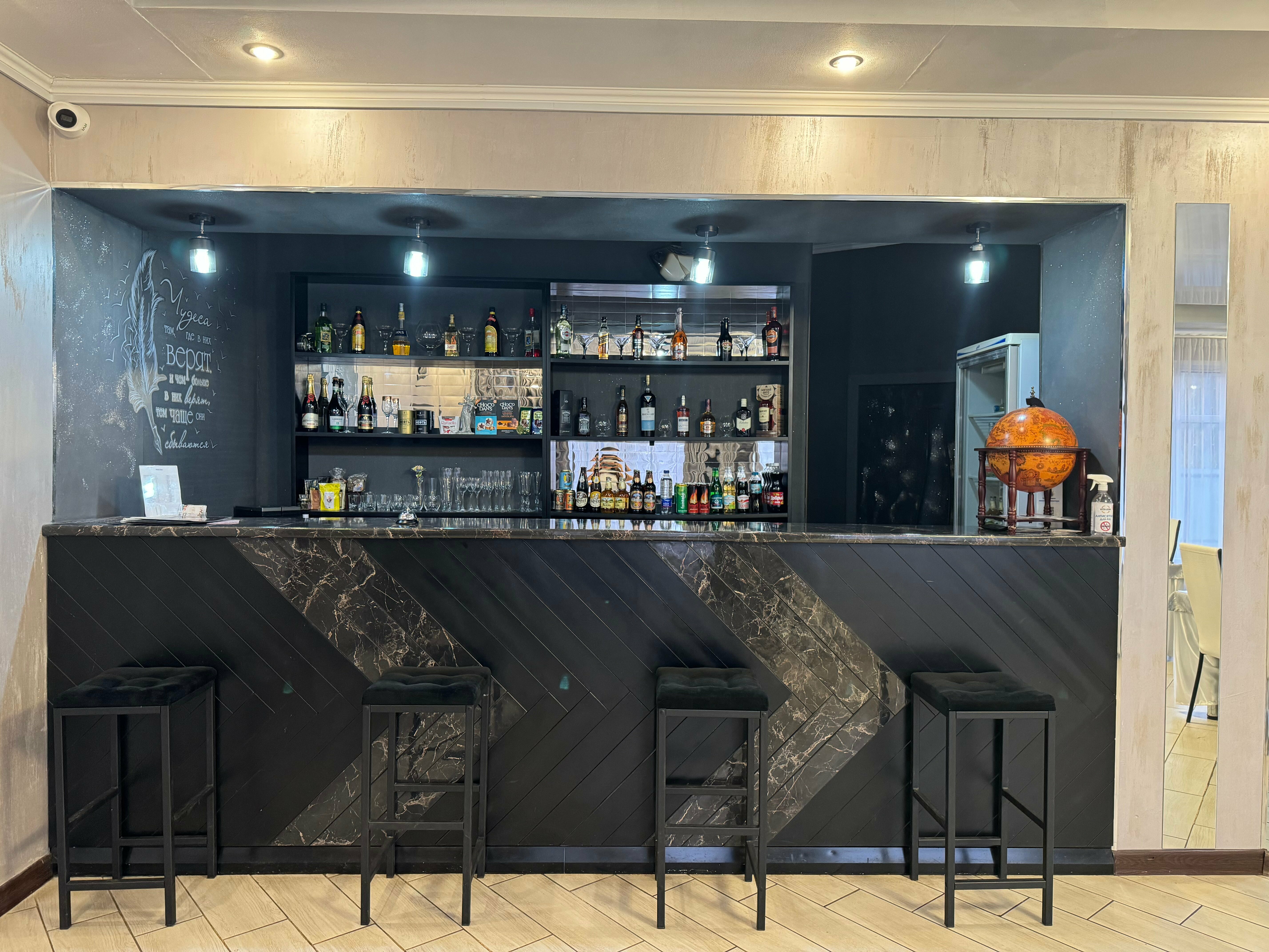 Большой двухместный номер с 1 кроватью