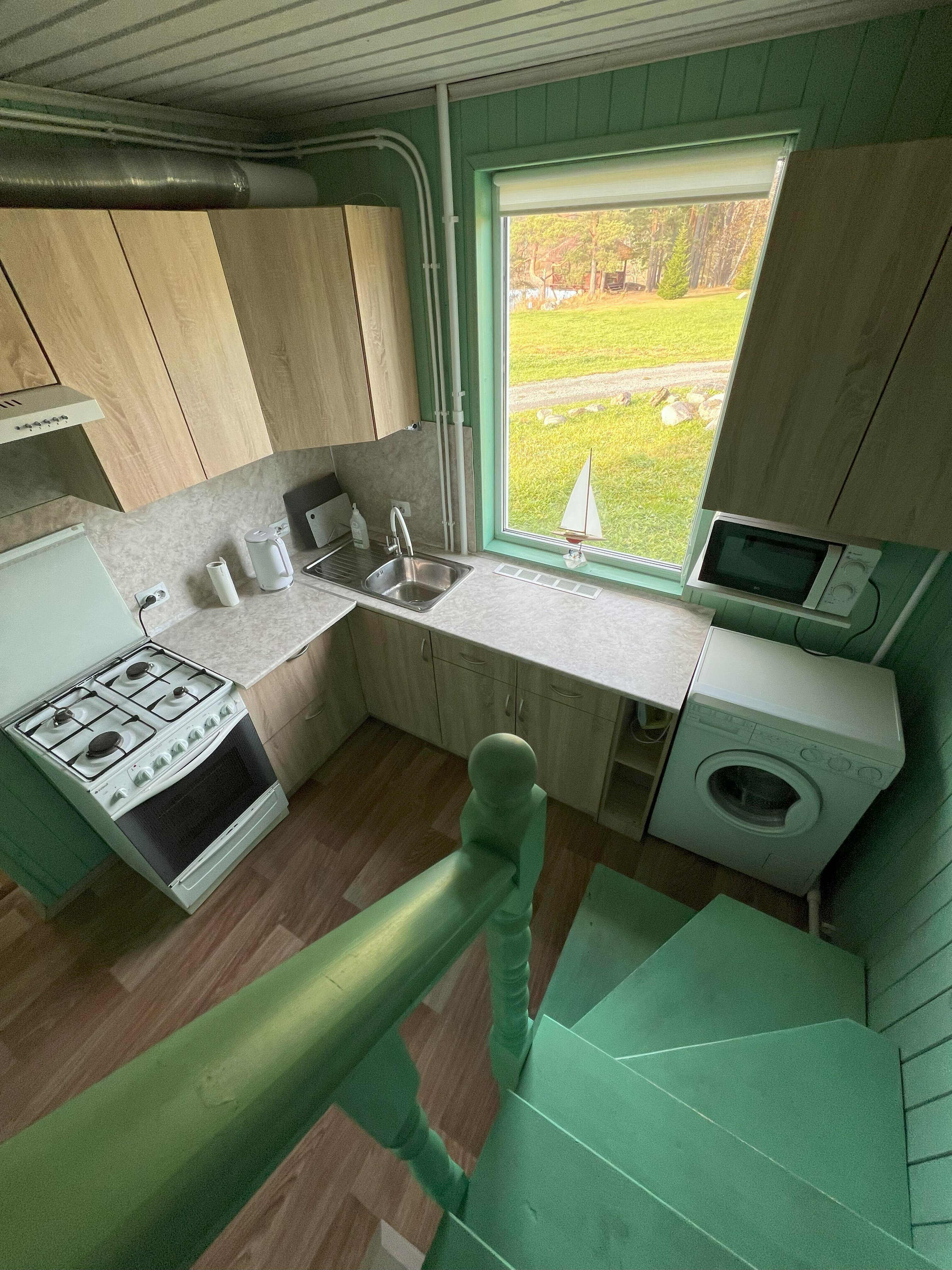 Дом с видом на озеро