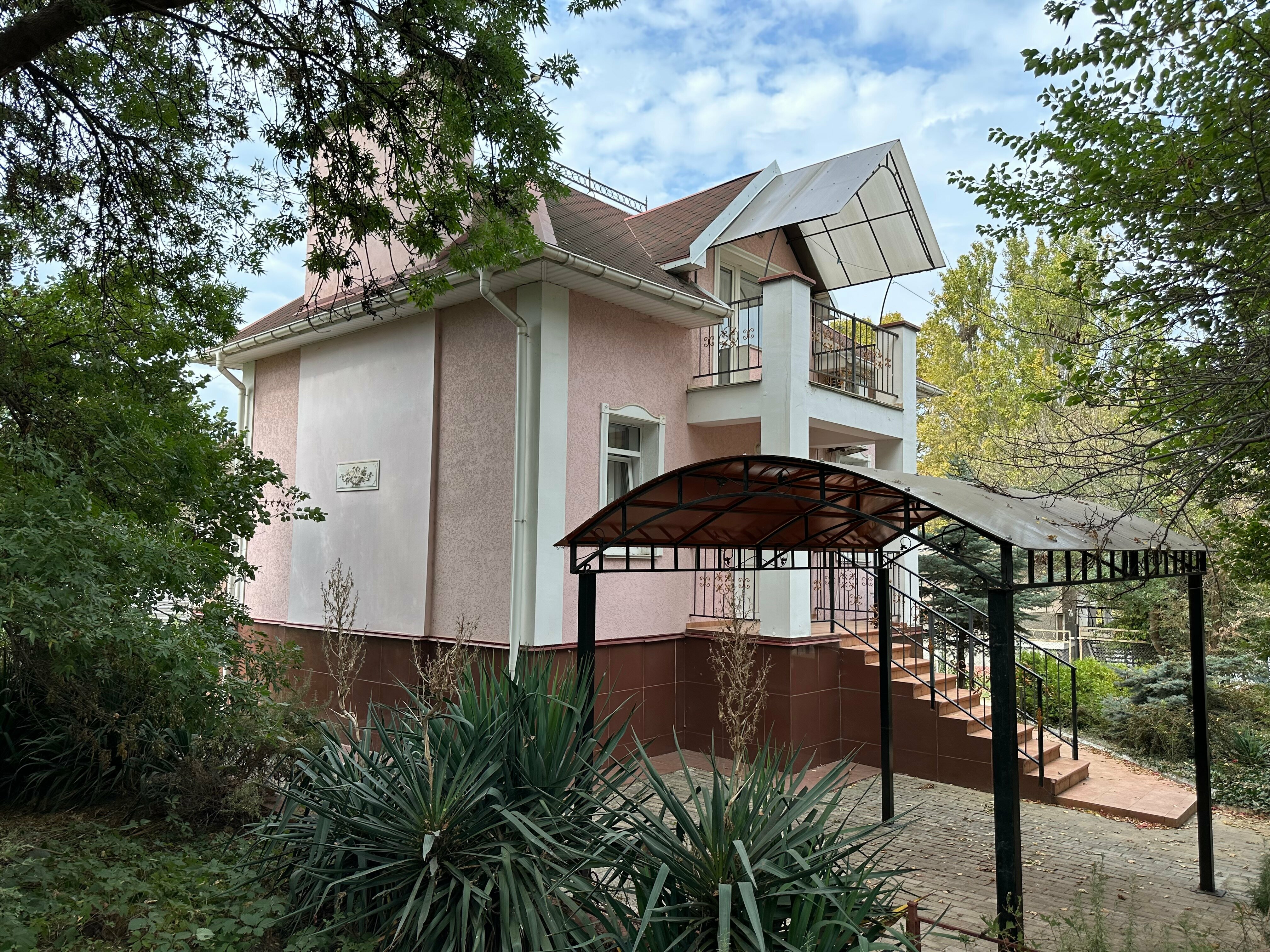 Улучшенный семейный номер