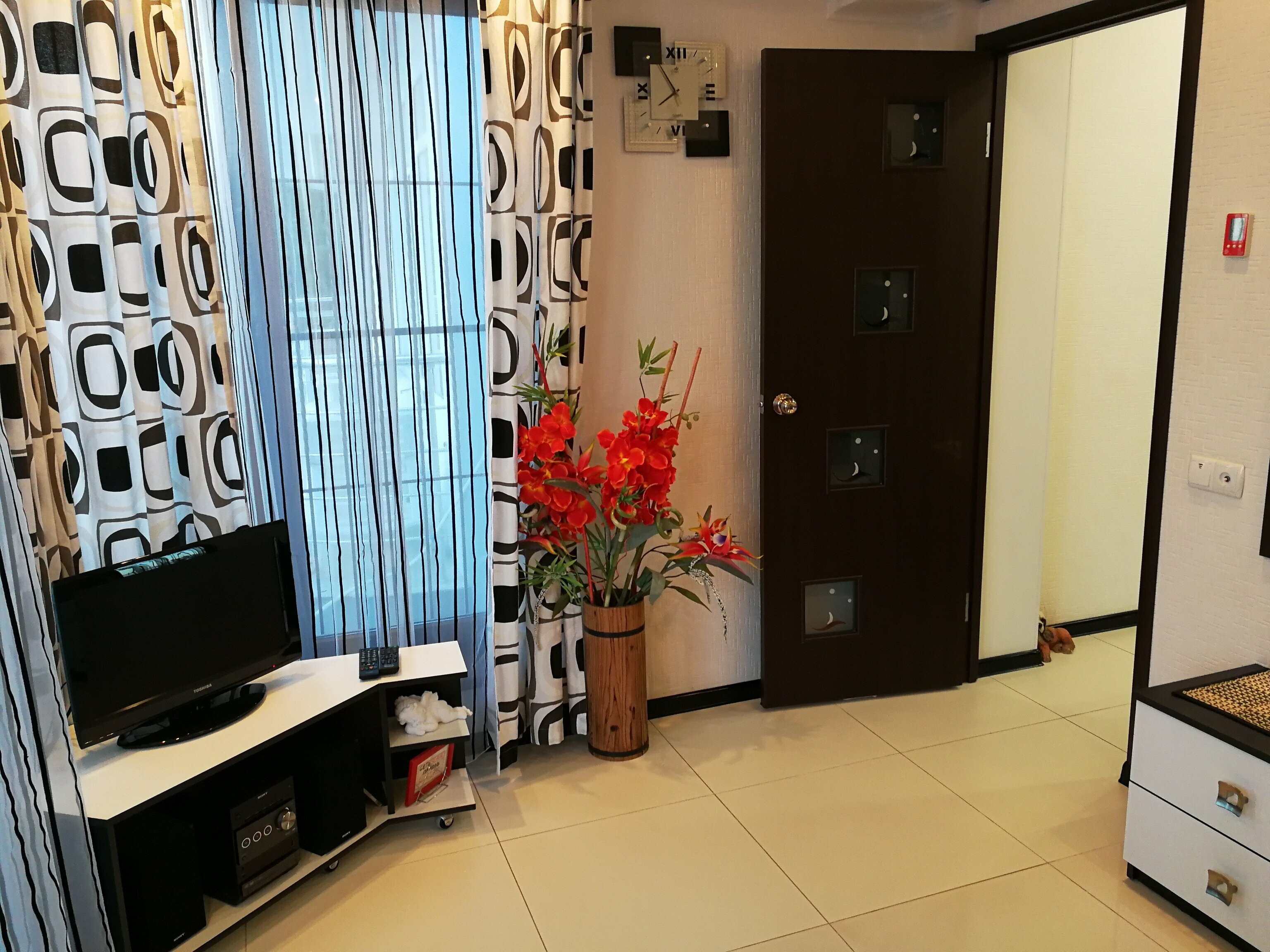 Семейный номер с видом на море