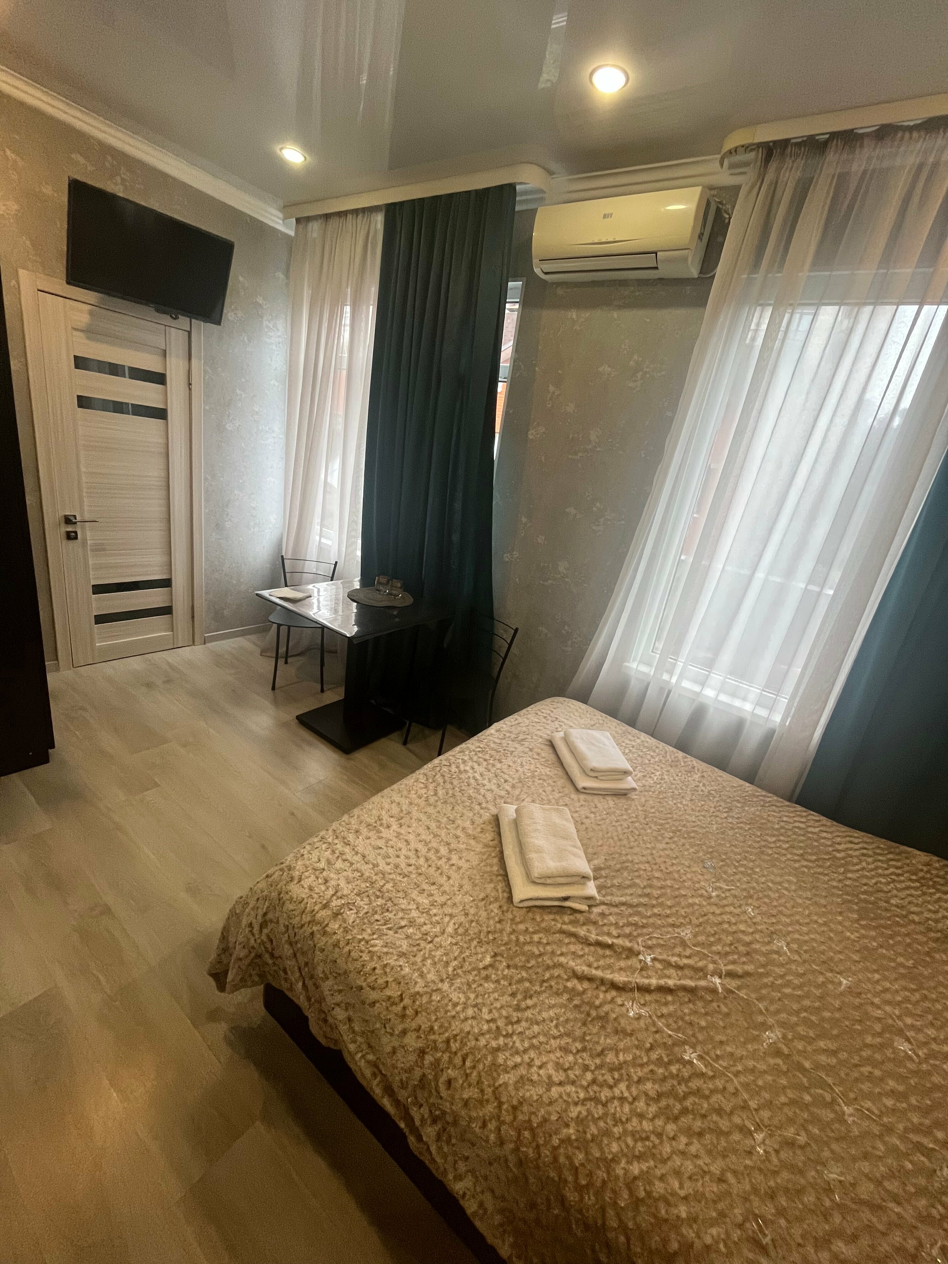 Двухместный номер с 1 кроватью и собственной ванной комнатой