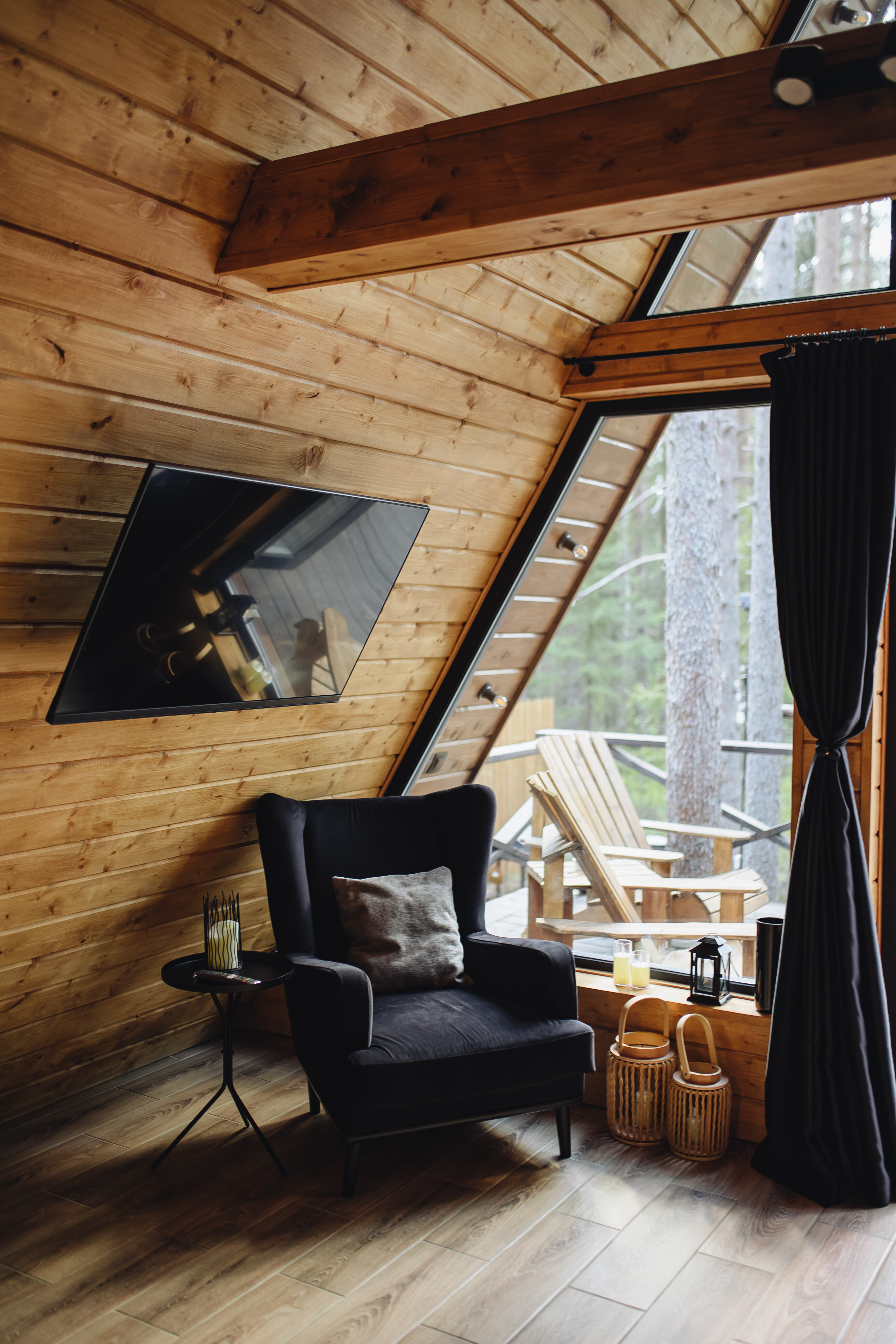 Двухуровневый четырехместный номер