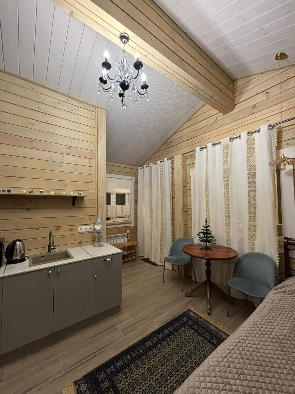 Семейный номер с террасой