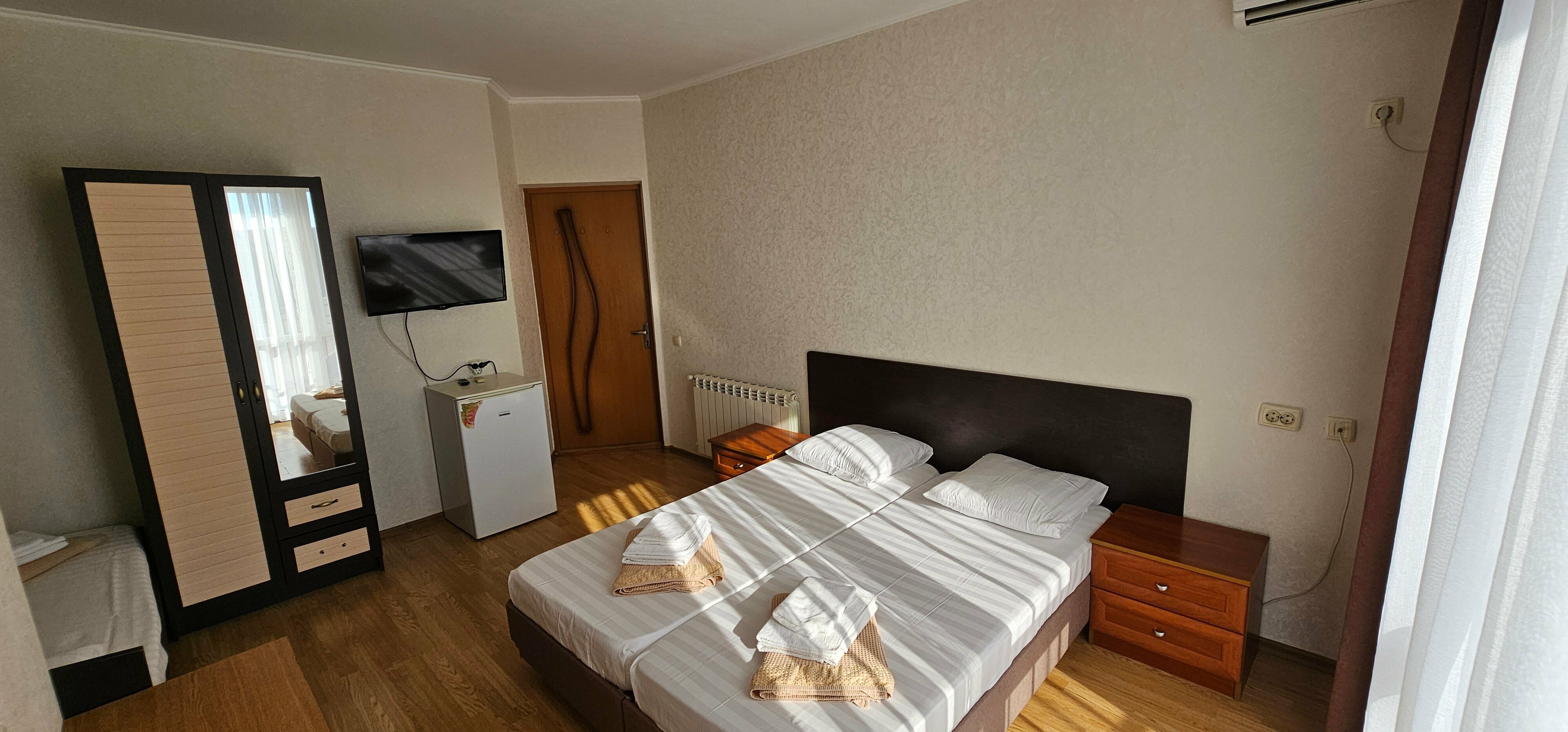 Четырехместный номер с балконом