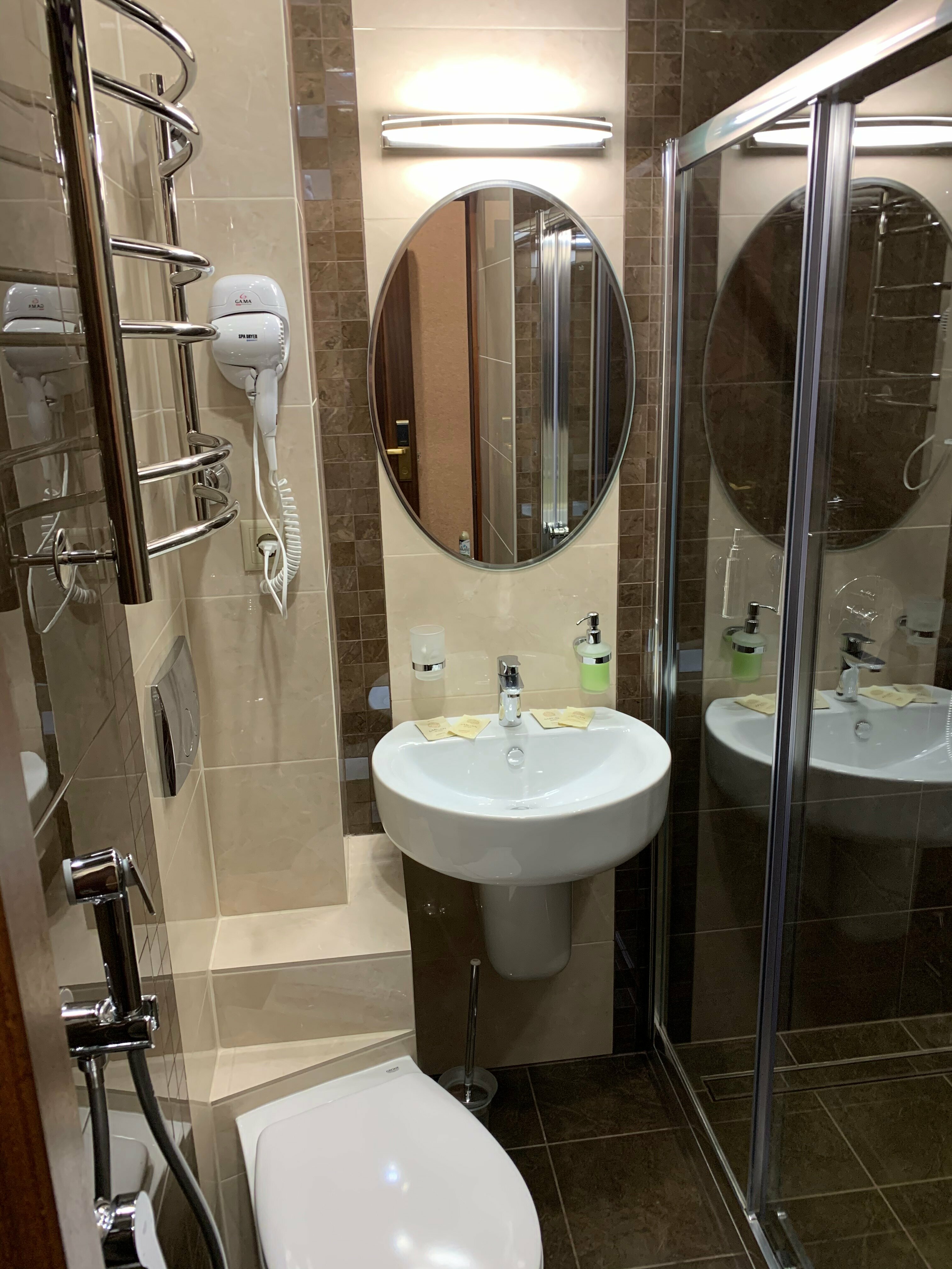 Улучшенный двухместный номер с 1 кроватью