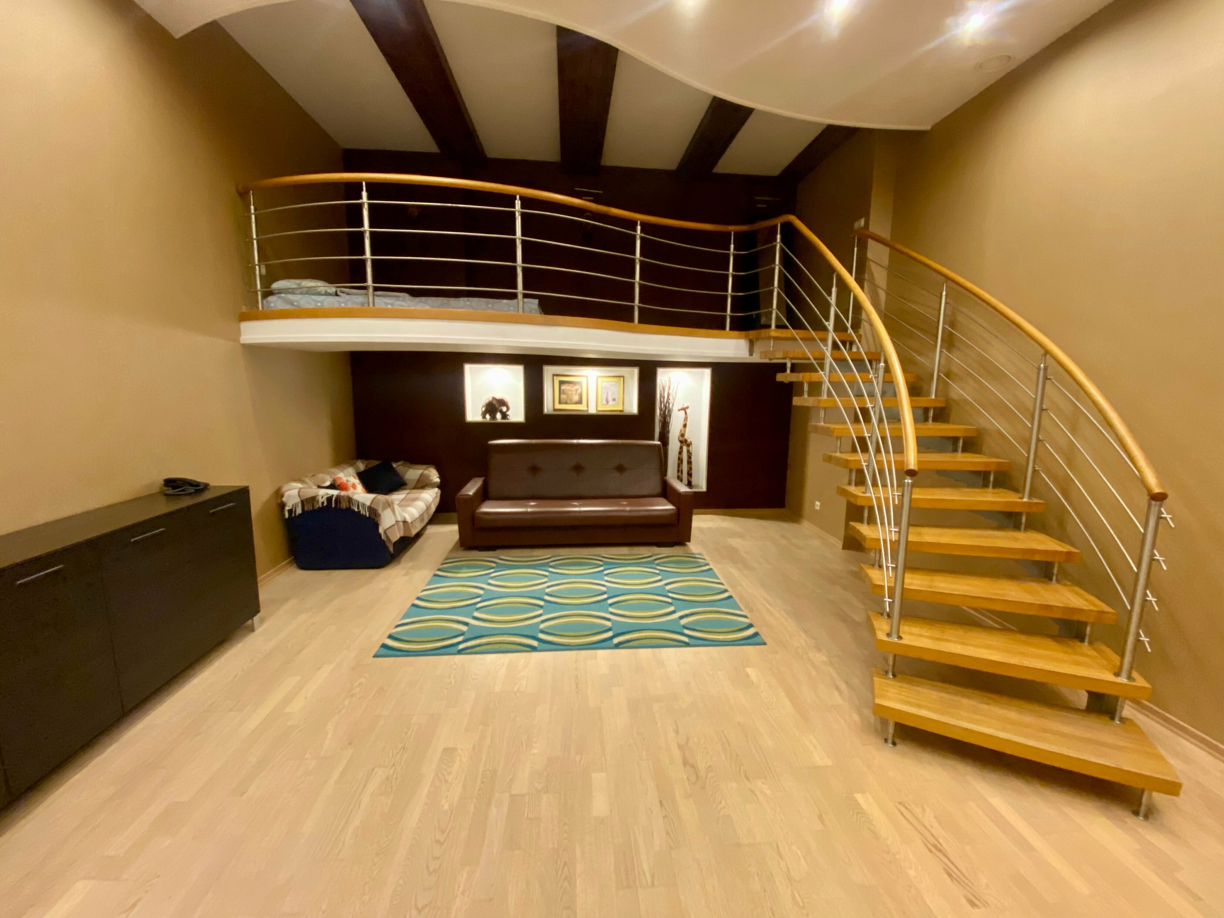 Двухуровневые апартаменты для 8 человек 