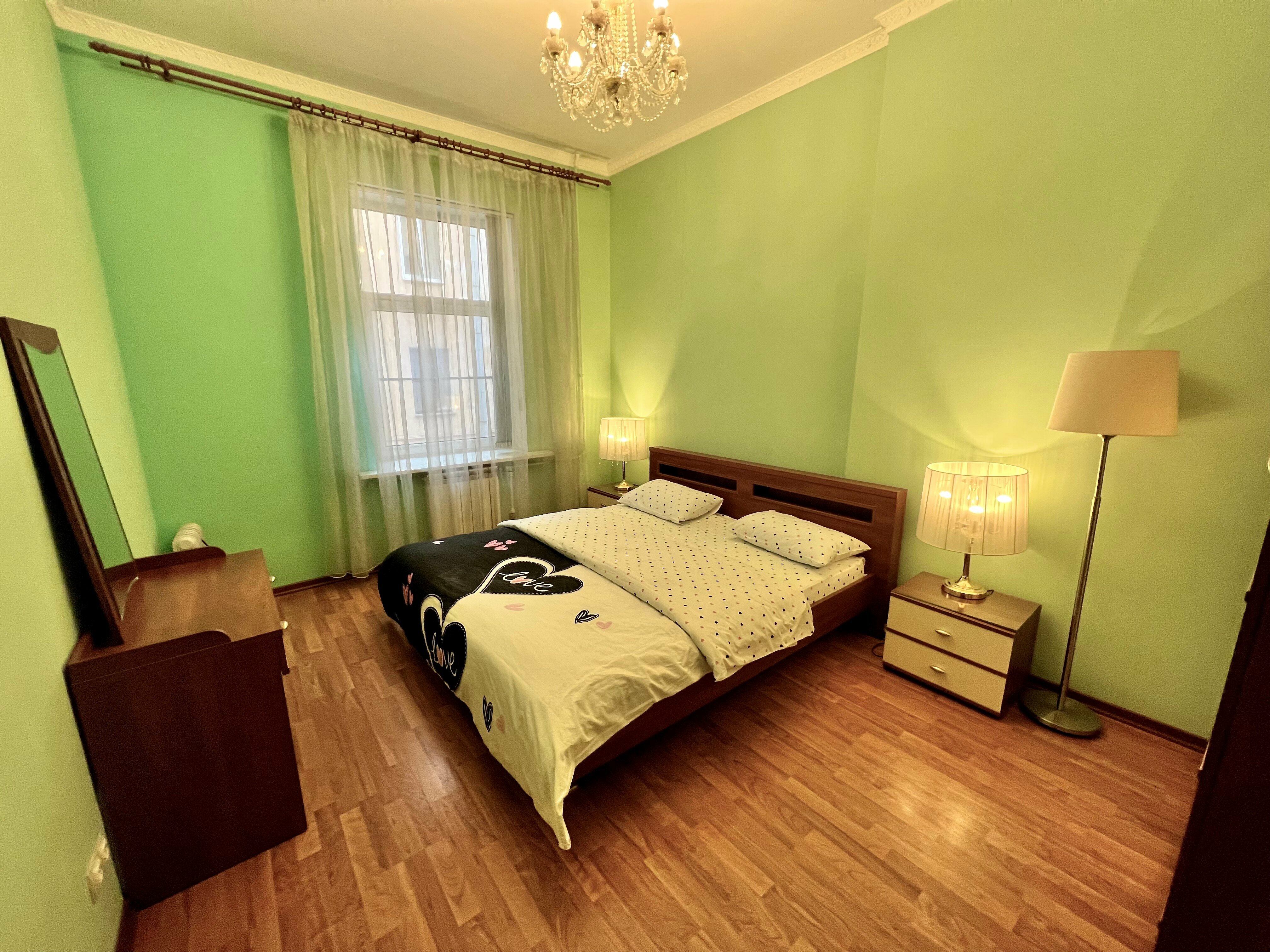 Трехкомнатные апартаменты для 8 человек 