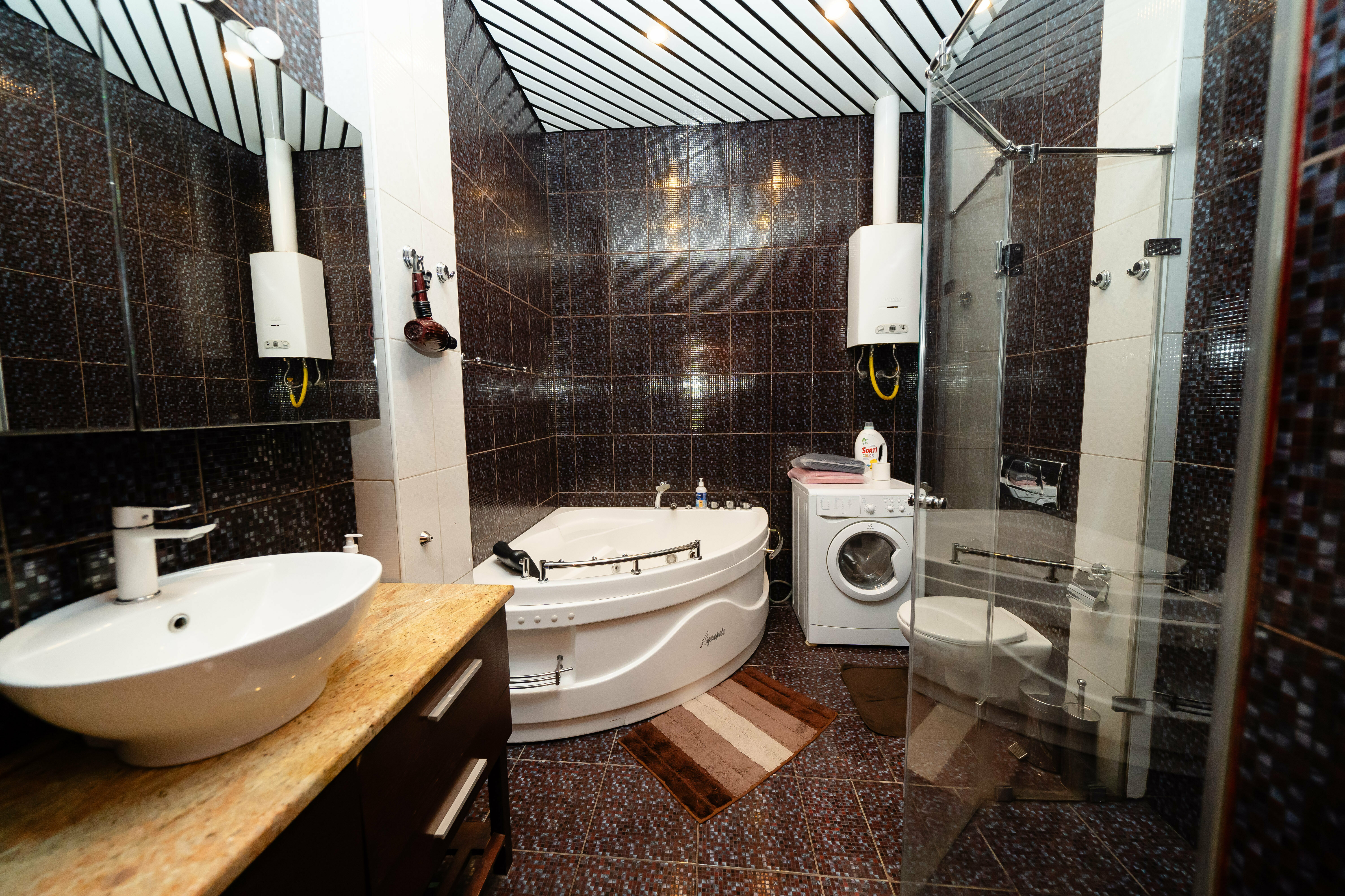 Трехкомнатные апартаменты с джакузи 