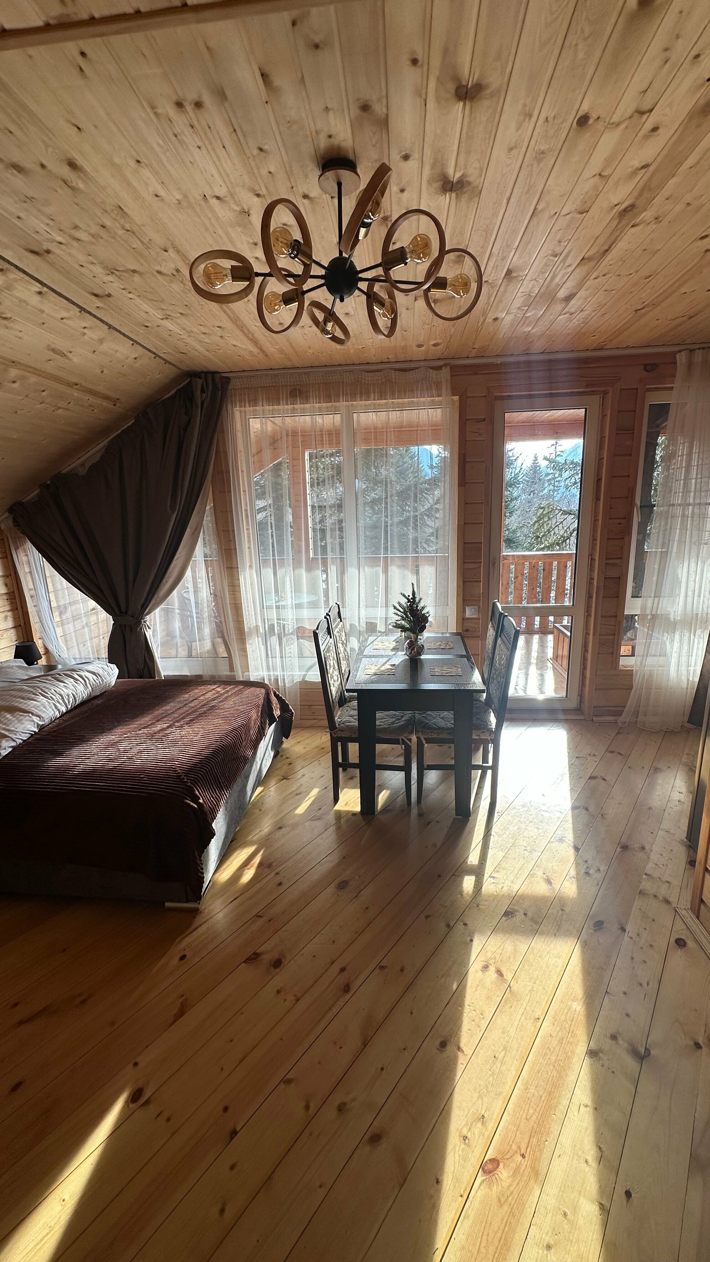 Номер-студия с видом на горы