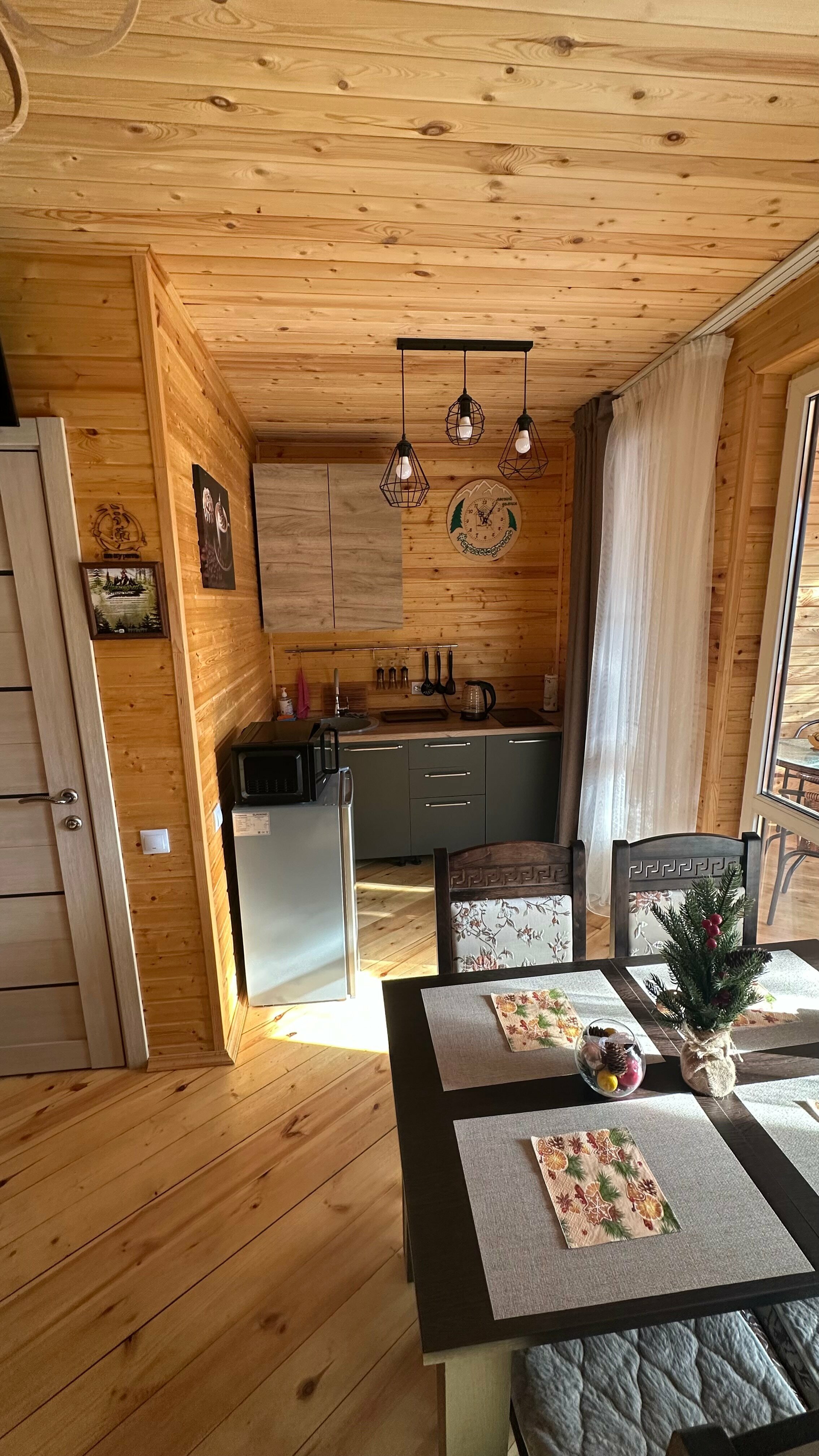 Номер-студия с видом на горы