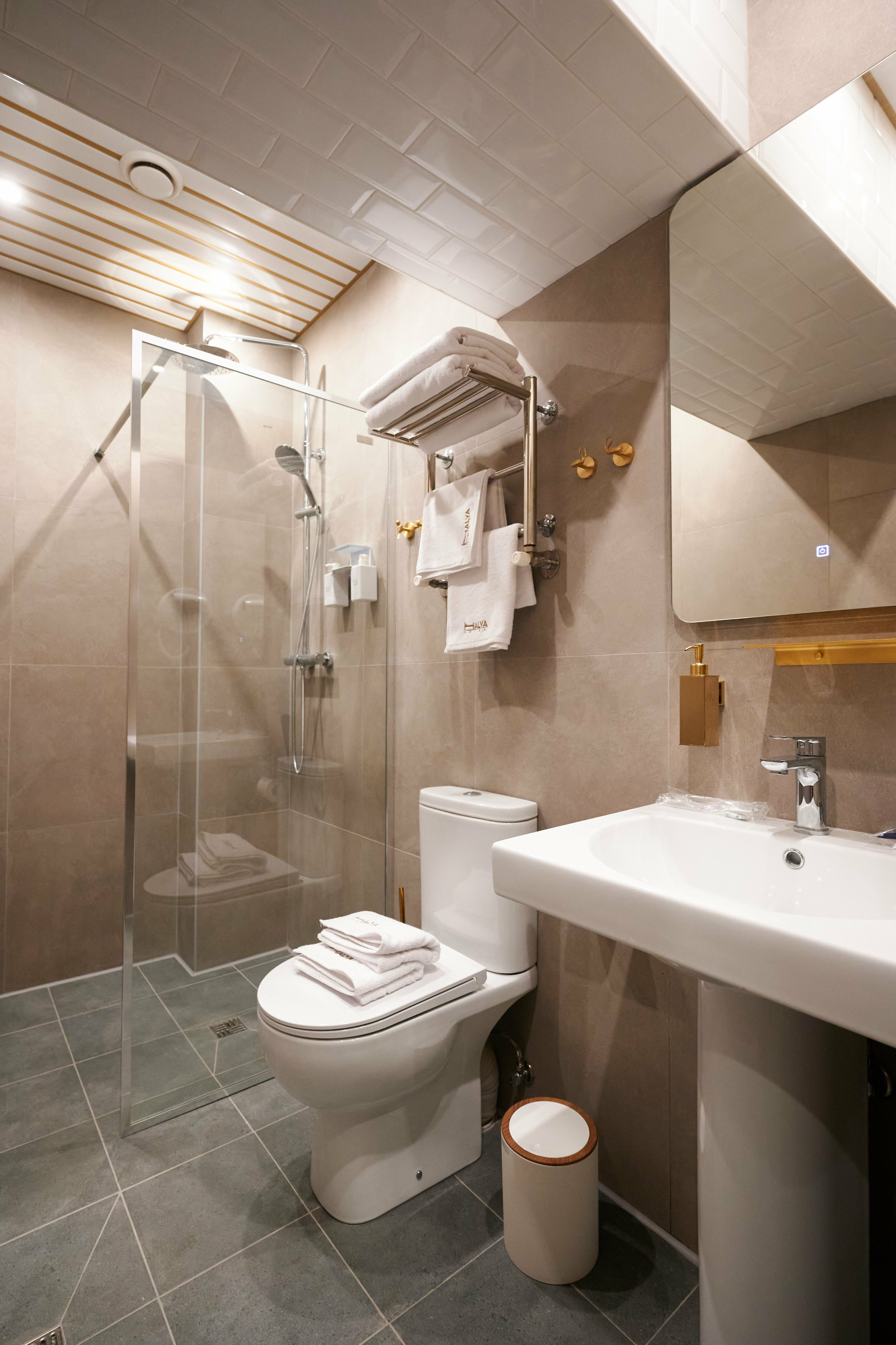 Большой двухместный номер с 1 кроватью