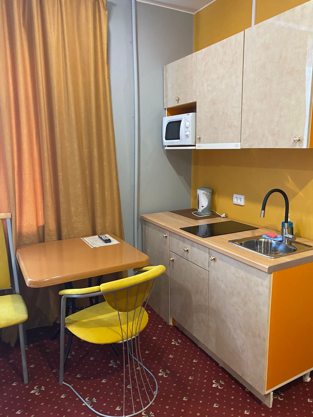 Апартаменты 205