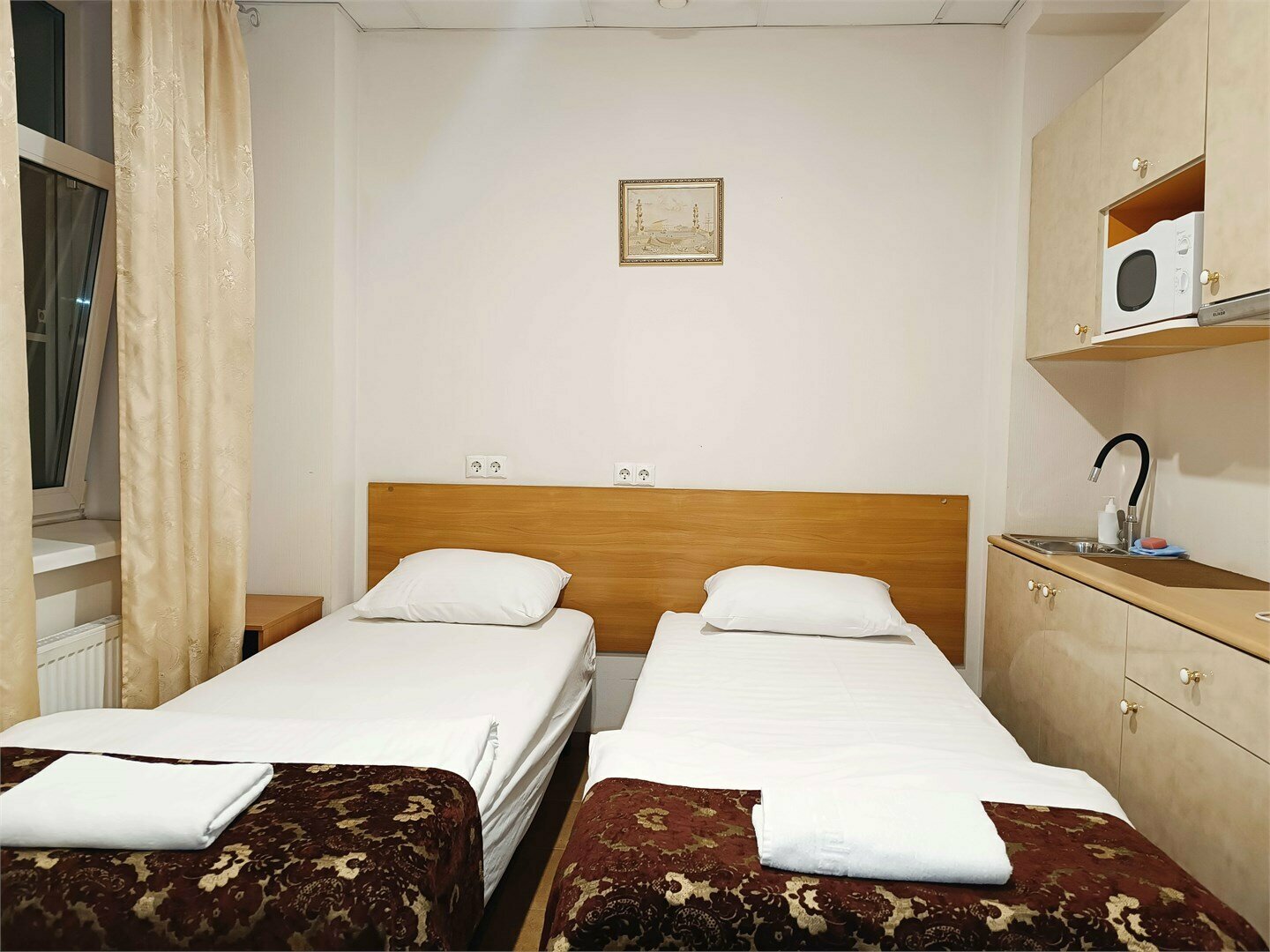 Cемейный номер с собственной ванной комнатой