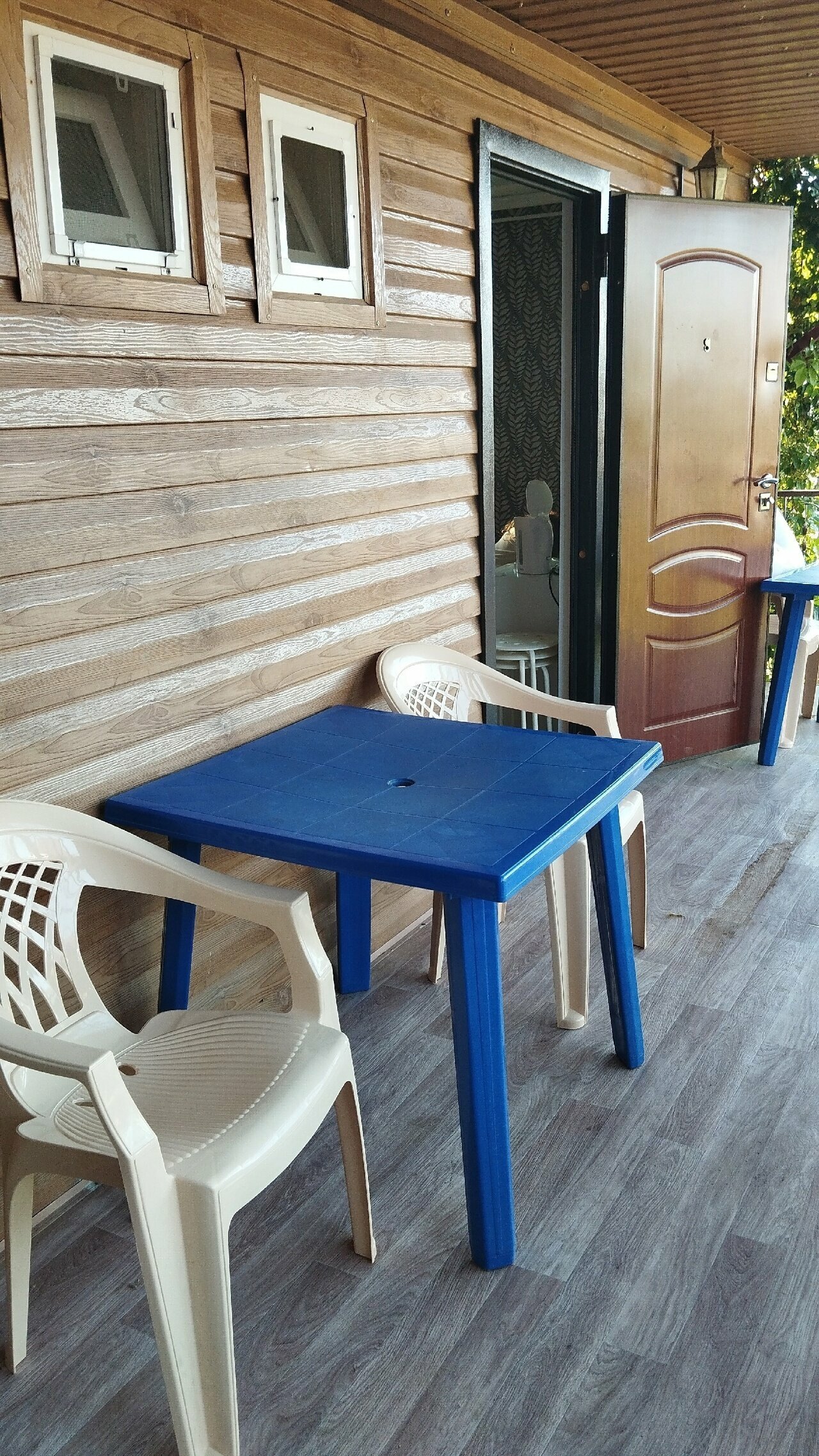 Cемейный номер с собственной ванной комнатой