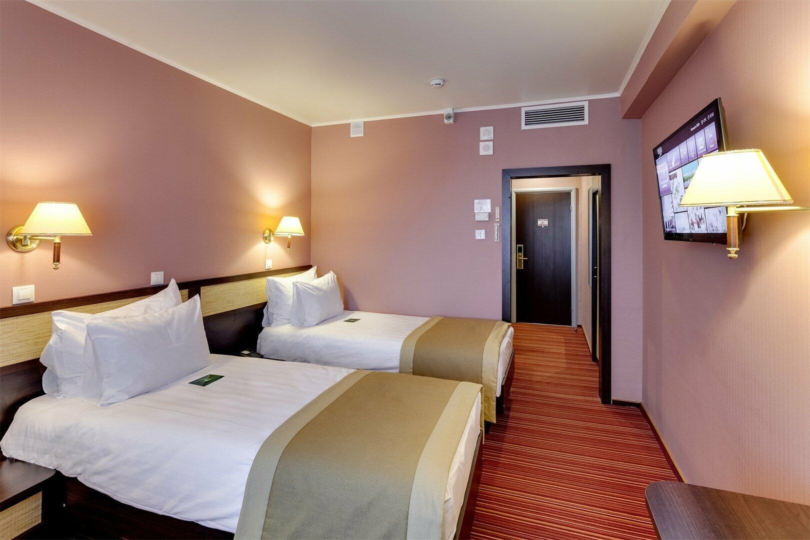 Двухместный номер с 2 отдельными кроватями